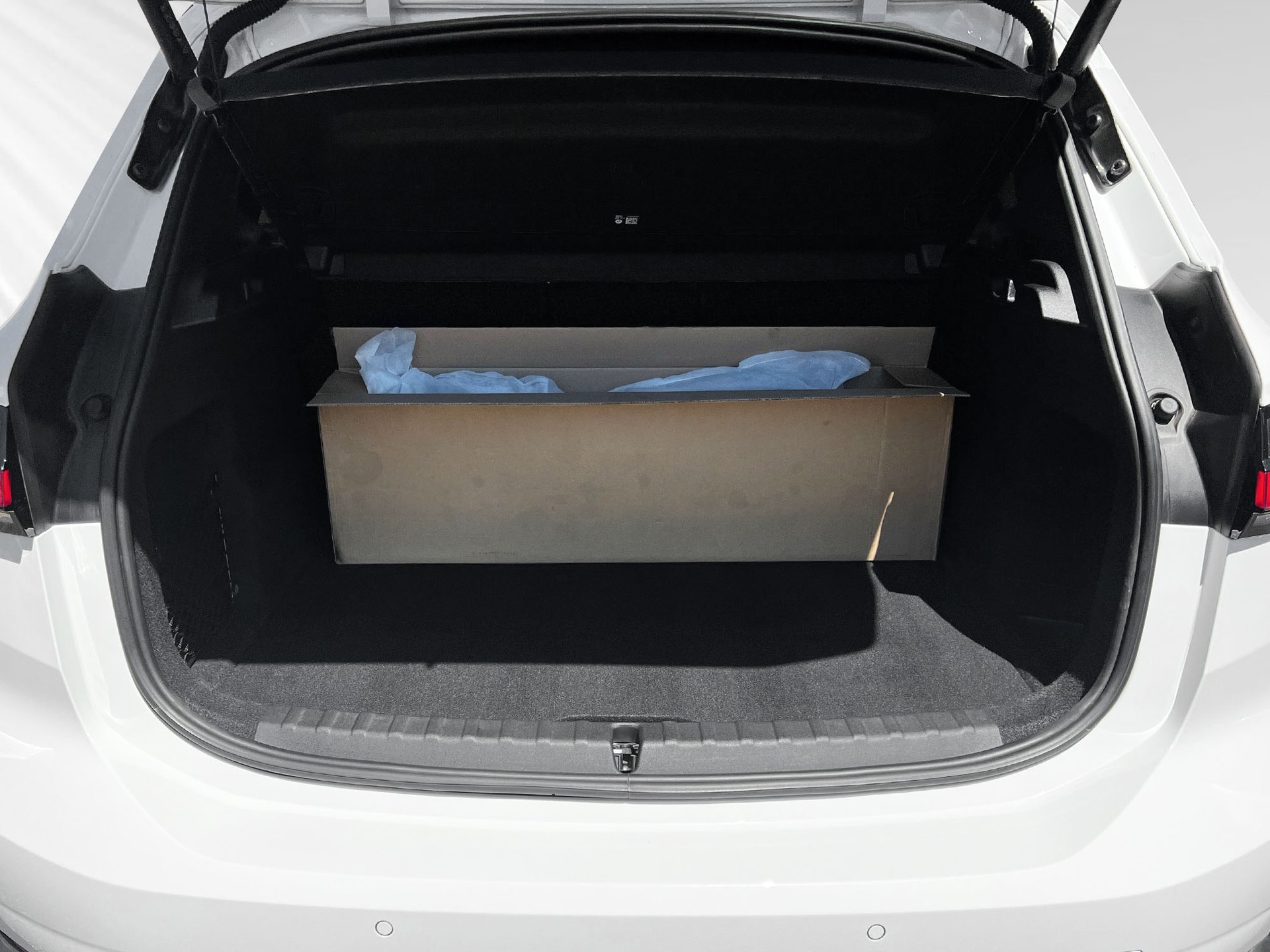 BMW 218d Active Tourer DKG-image-7