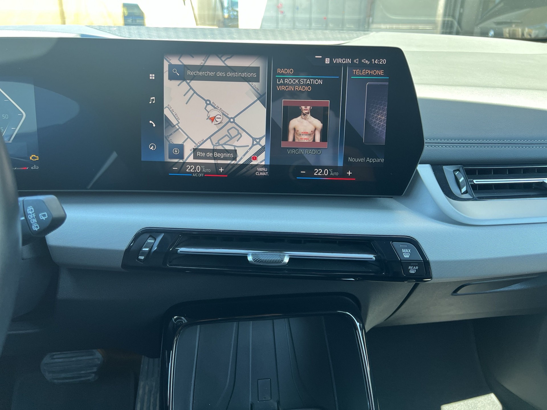 BMW 218d Active Tourer DKG-image-10