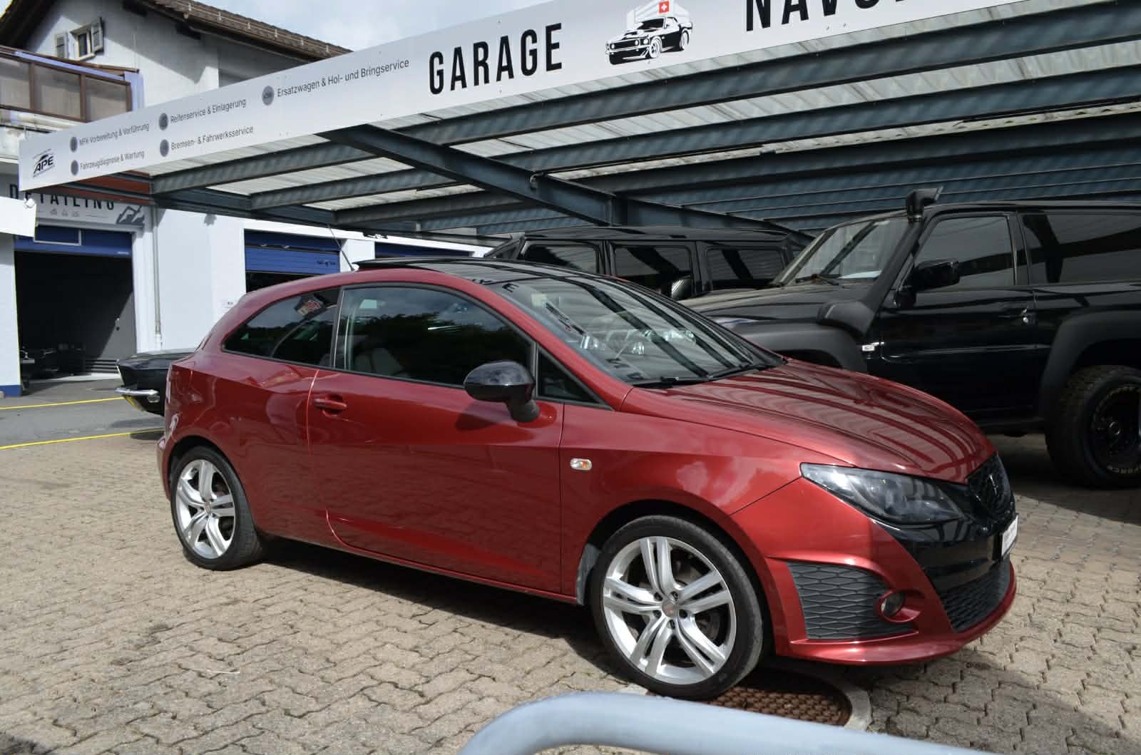 SEAT Ibiza SC 1.4 TSI Cupra DSG-image-2