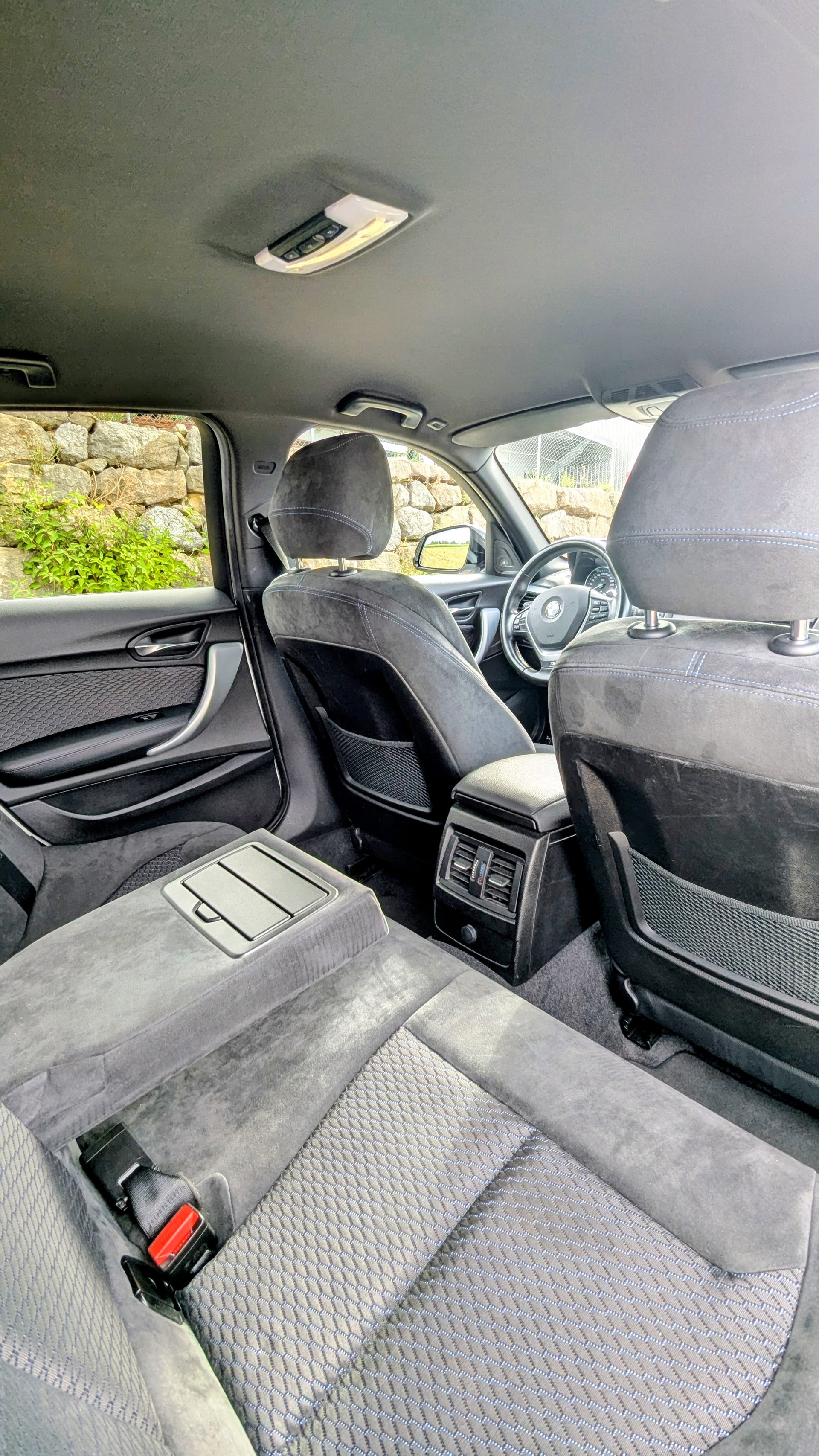 BMW M135i xDrive-image-5