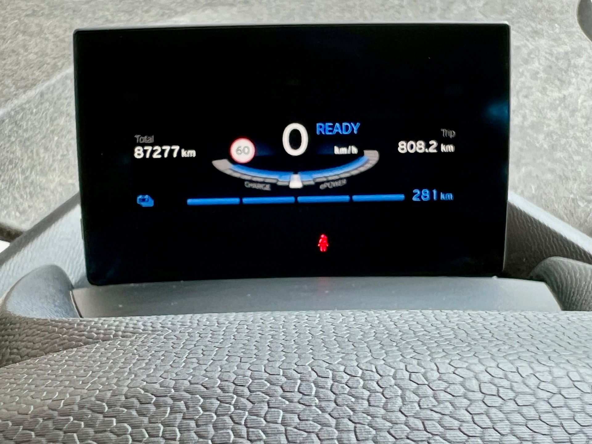 BMW i3s (120Ah)-image-18