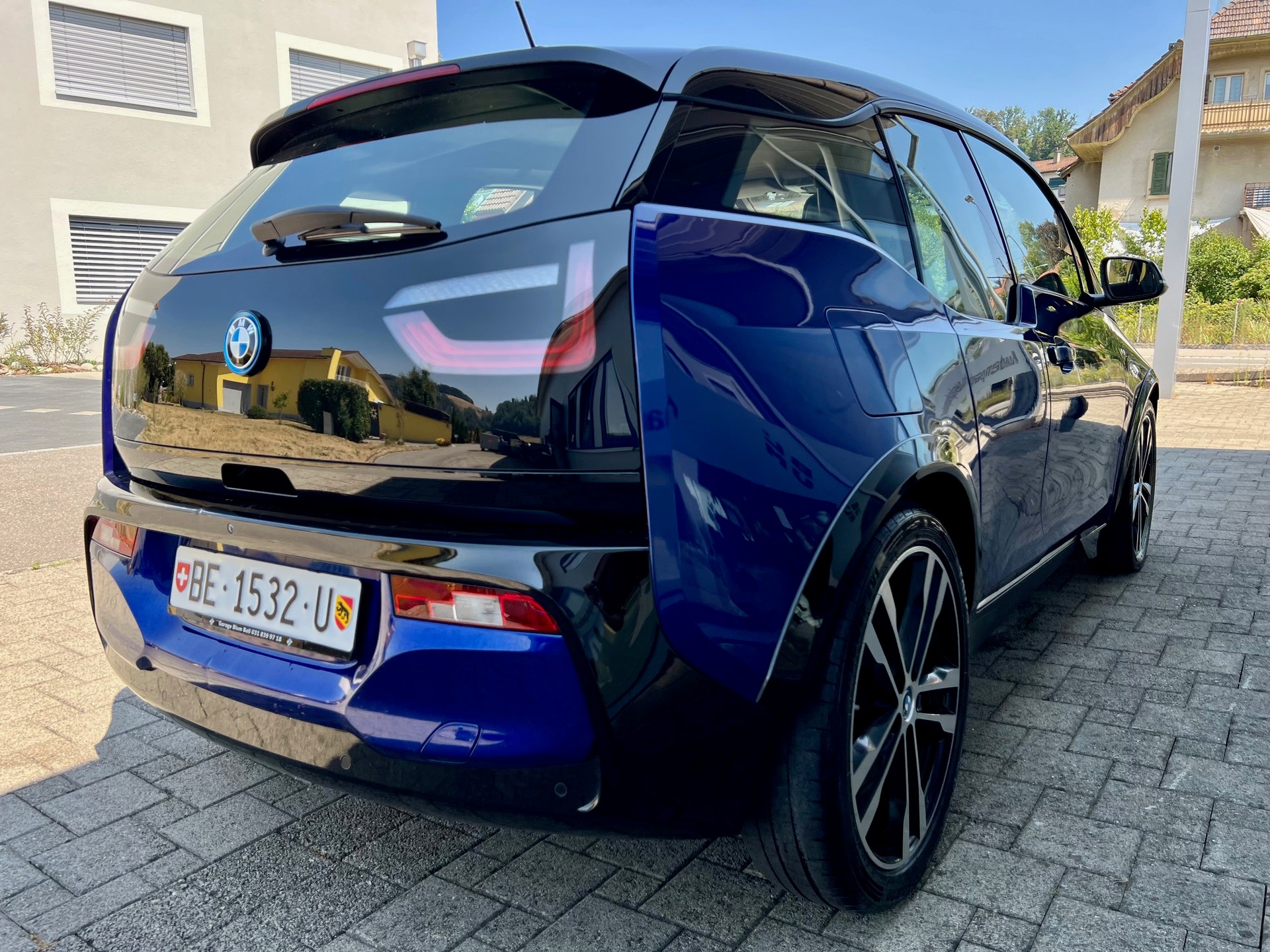 BMW i3s (120Ah)-image-6