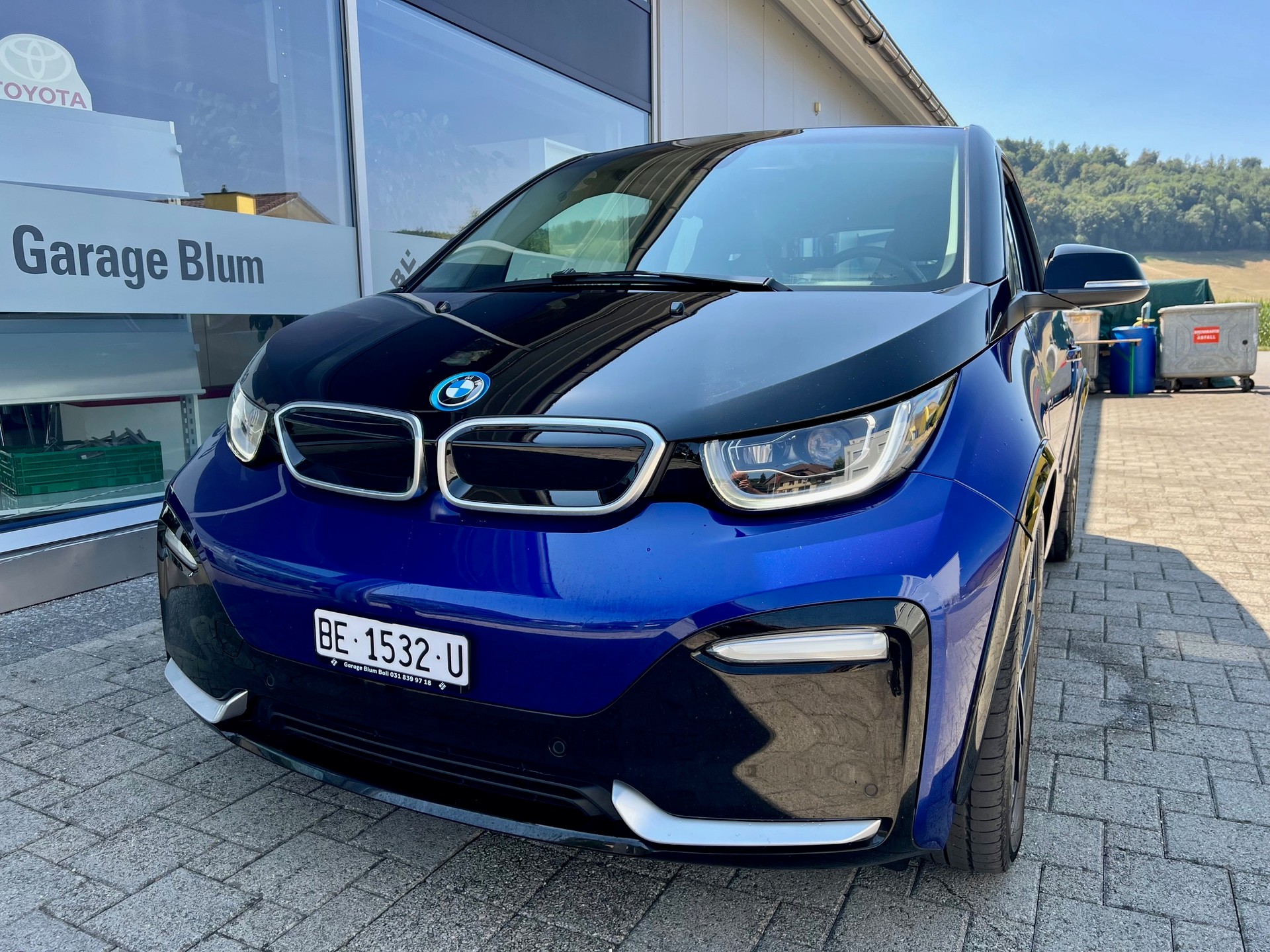 BMW i3s (120Ah)-image-1