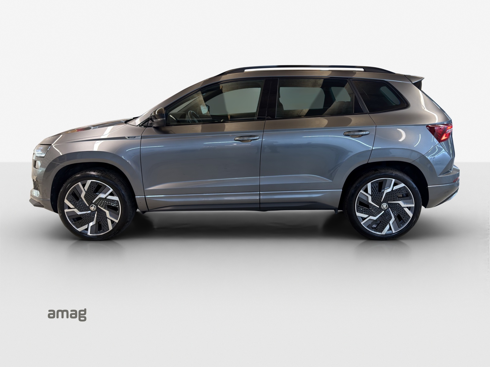 SKODA Karoq 2.0 TSI SportLine 4x4 DSG-image-1