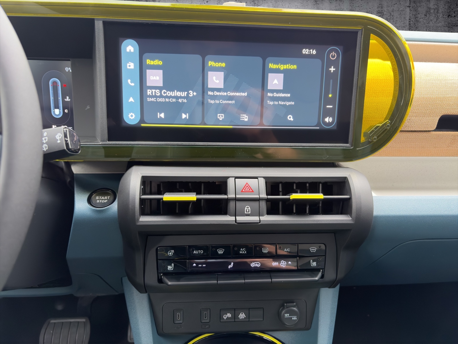 FIAT Grande Panda MHEV La Prima-image-13