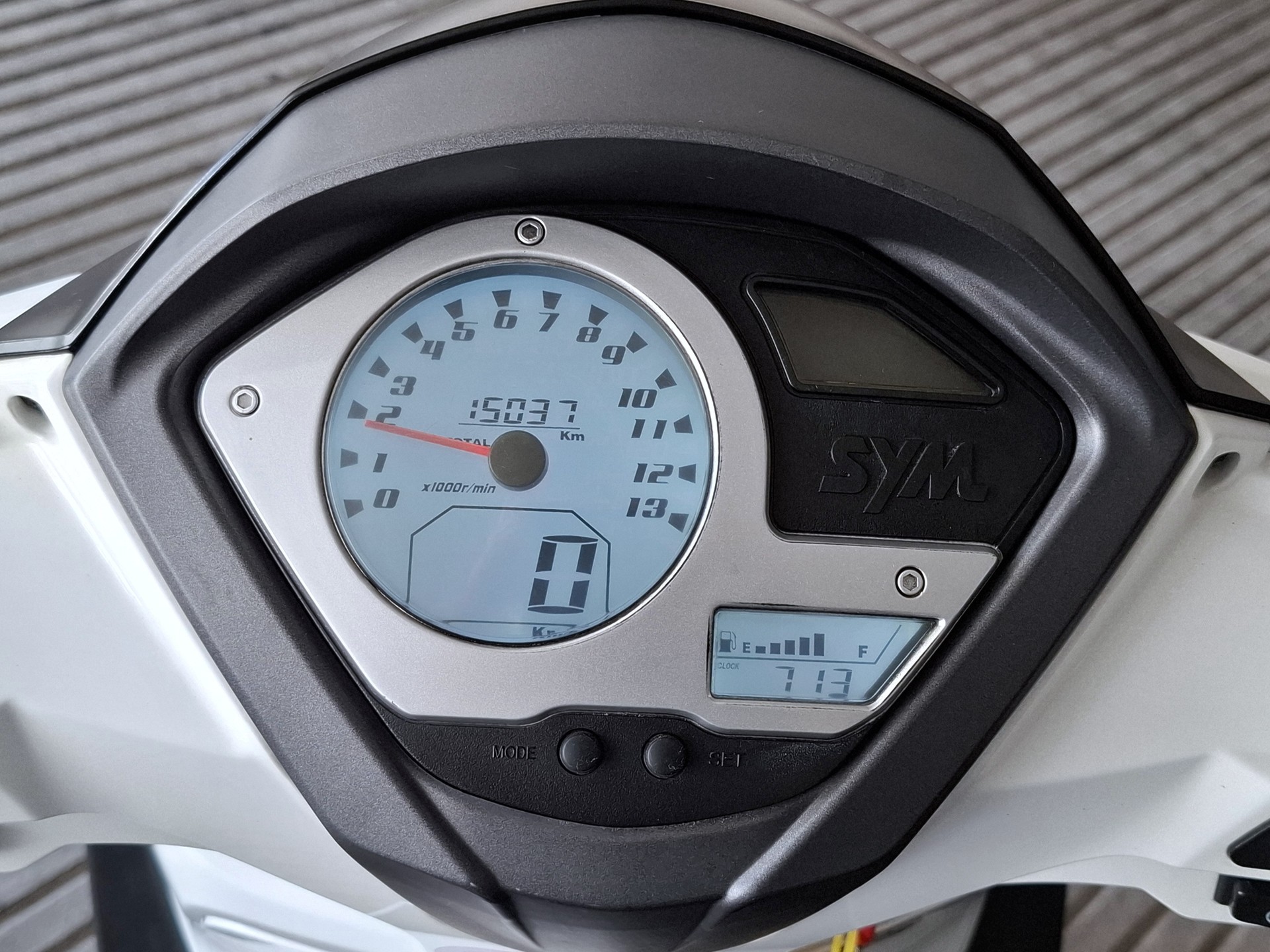 SYM Symphony ST 125 i LC-image-6