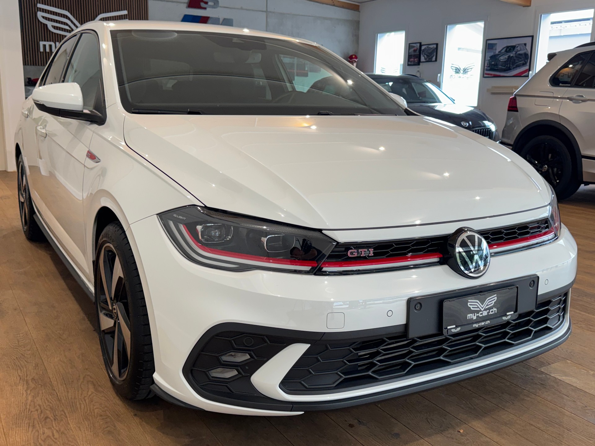 VW Polo 2.0 TSI GTI DSG || CH-FZG || TRAVEL ASSIST || RÜCKFAHRKAMERA || APPLE CARPLAY-image-13