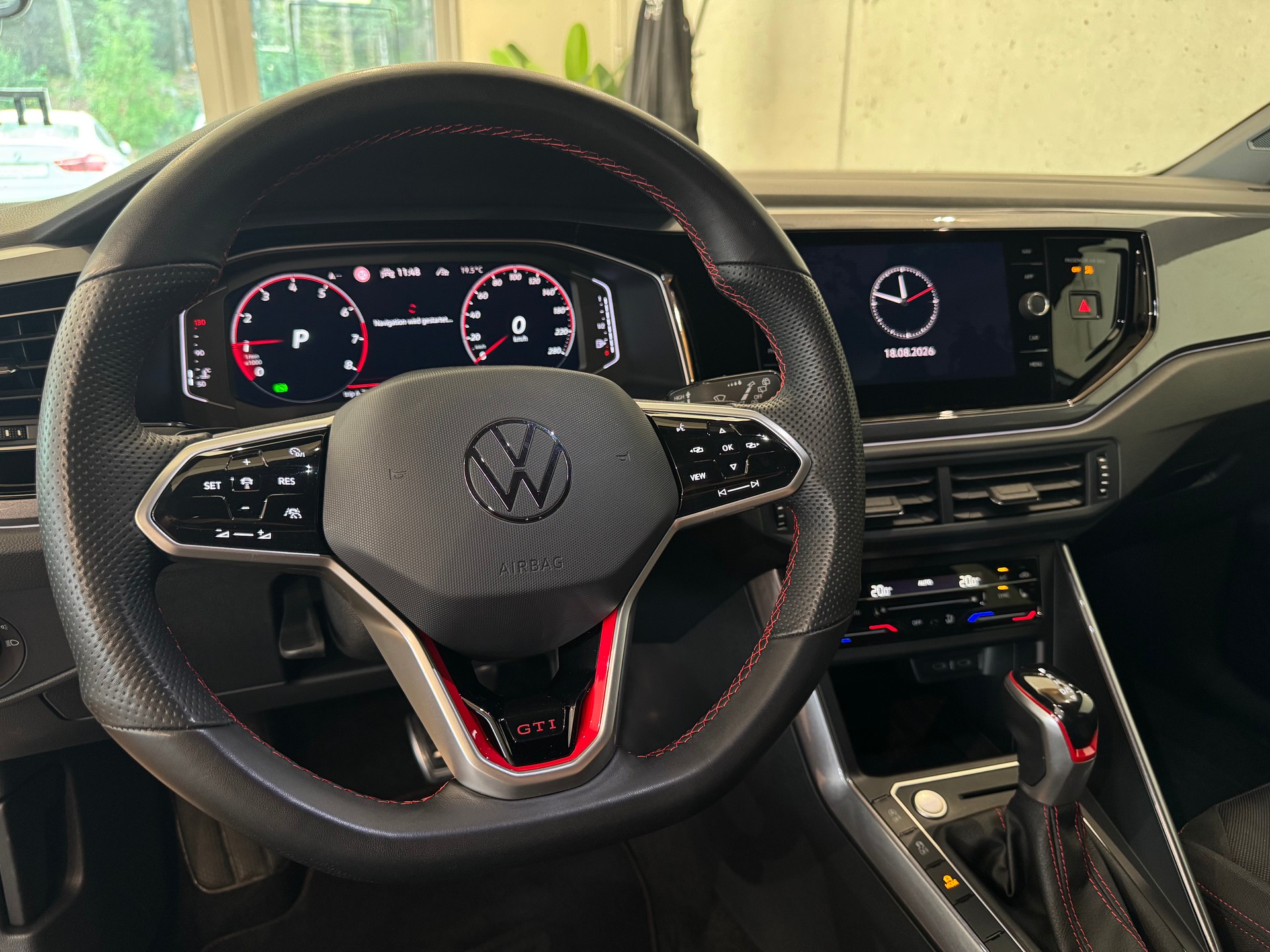 VW Polo 2.0 TSI GTI DSG || CH-FZG || TRAVEL ASSIST || RÜCKFAHRKAMERA || APPLE CARPLAY-image-21