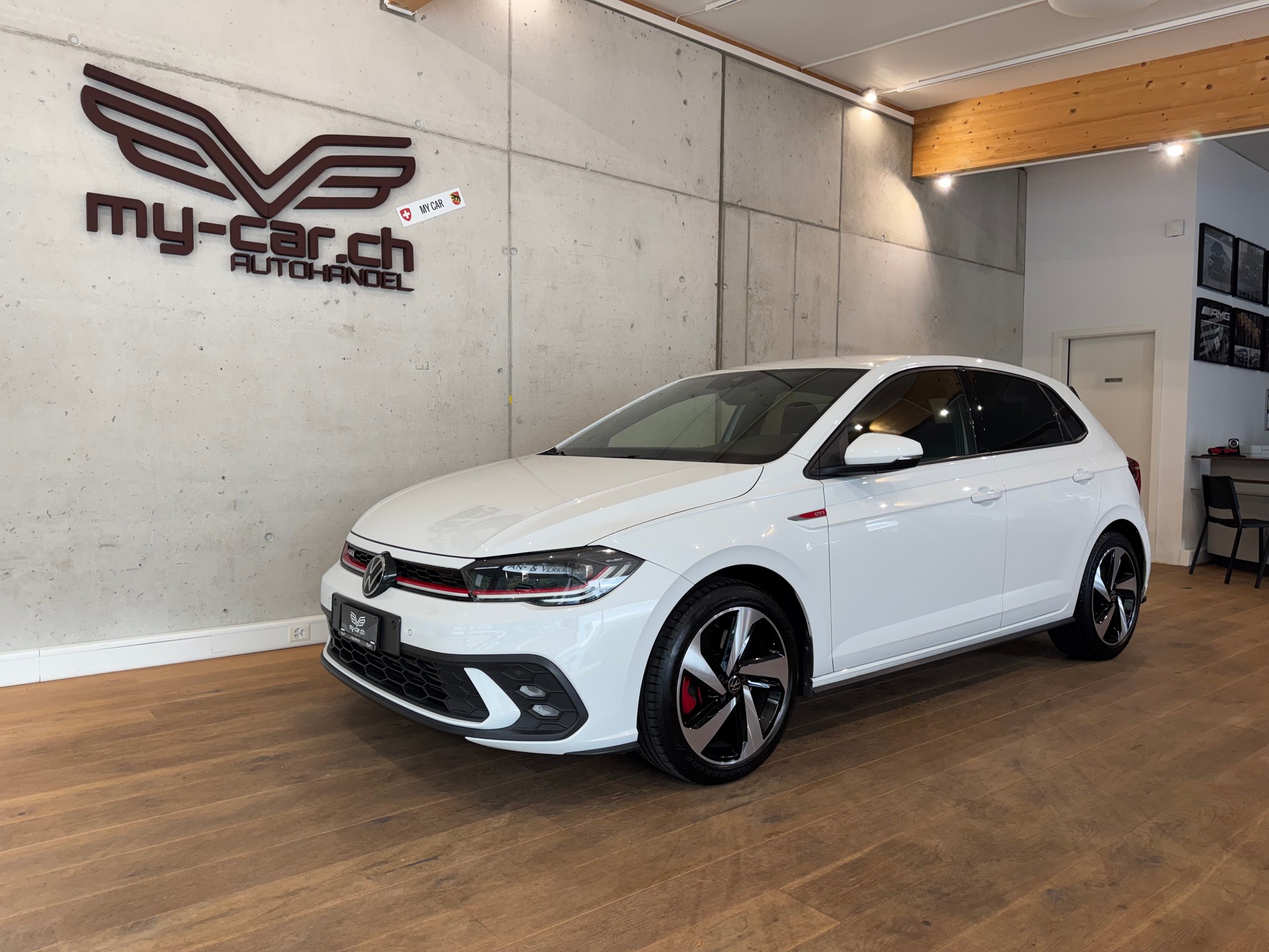 VW Polo 2.0 TSI GTI DSG || CH-FZG || TRAVEL ASSIST || RÜCKFAHRKAMERA || APPLE CARPLAY-image-0