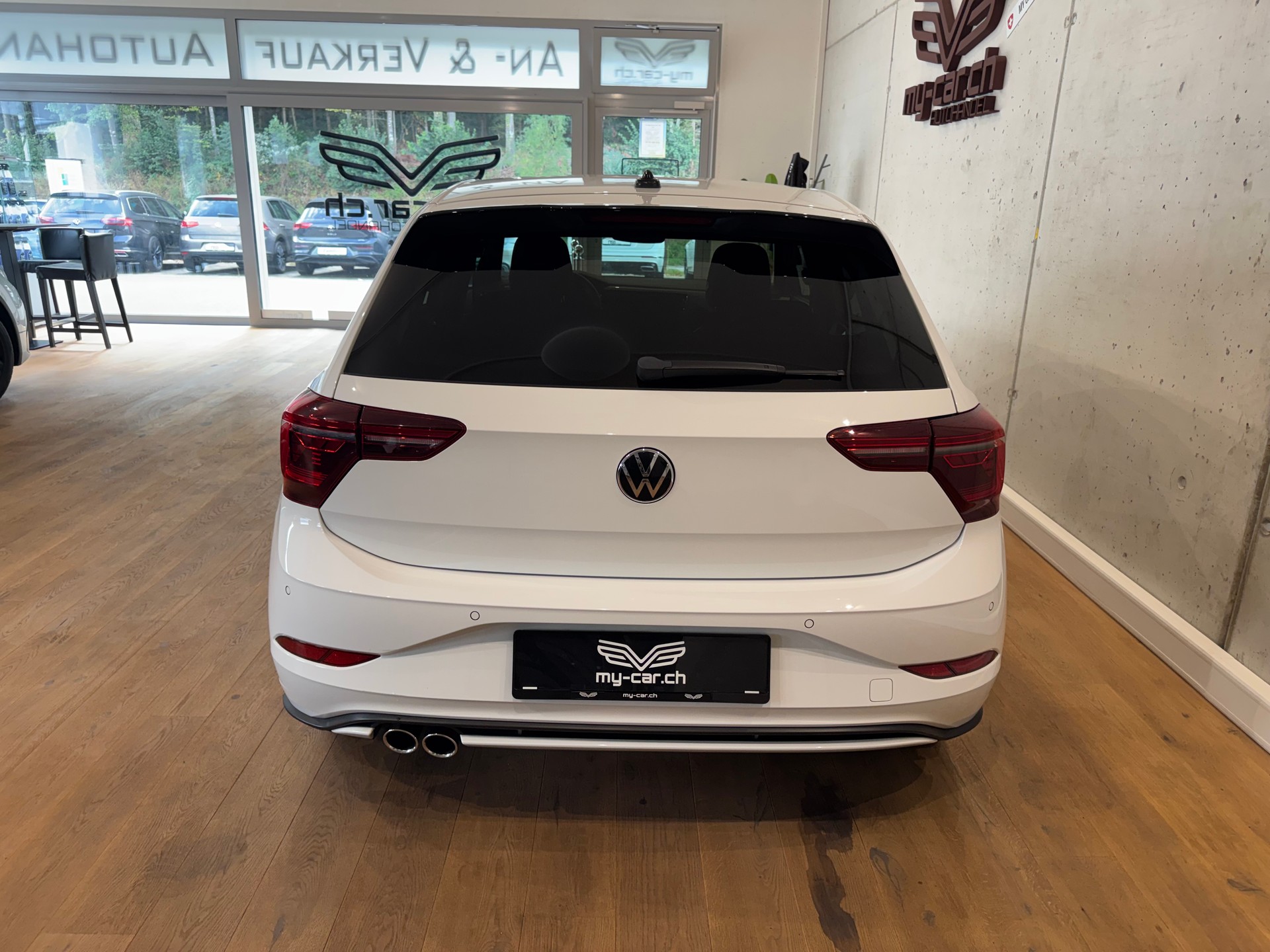 VW Polo 2.0 TSI GTI DSG || CH-FZG || TRAVEL ASSIST || RÜCKFAHRKAMERA || APPLE CARPLAY-image-10