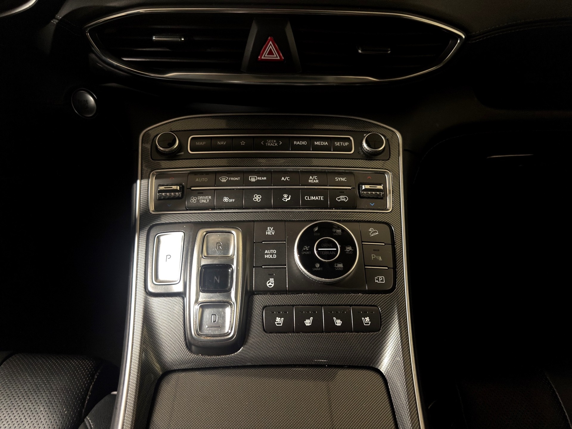 HYUNDAI Santa Fe 1.6 T-GDi PHEV Vertex 4WD Automatic **7-Sitzer**-image-12