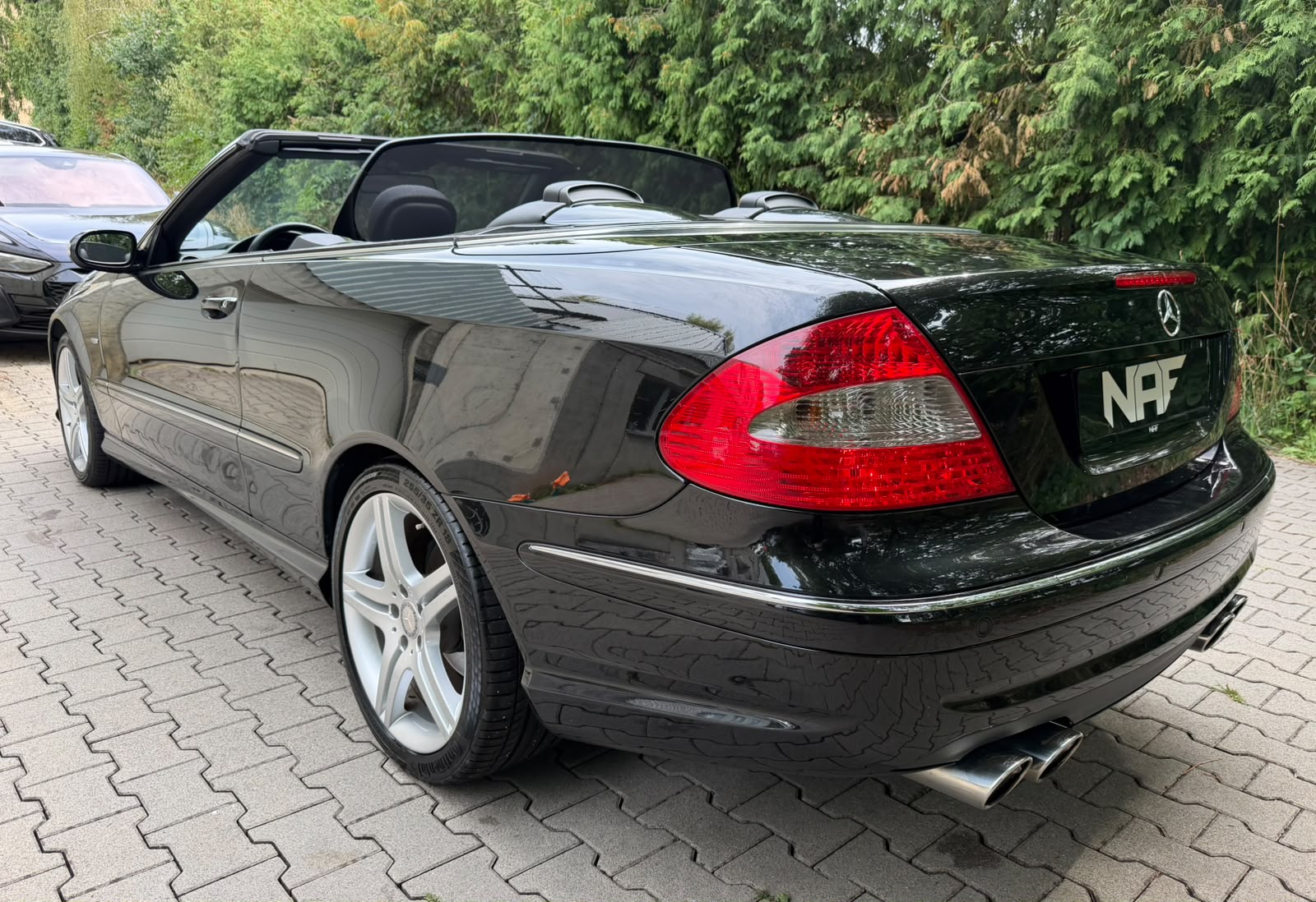 MERCEDES-BENZ CLK 350 Avantgarde Grand Edition 7G-Tronic-image-5