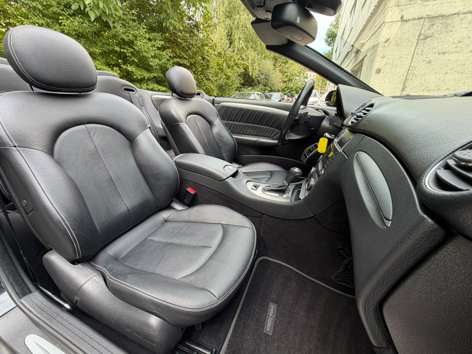 MERCEDES-BENZ CLK 350 Avantgarde Grand Edition 7G-Tronic-image-23