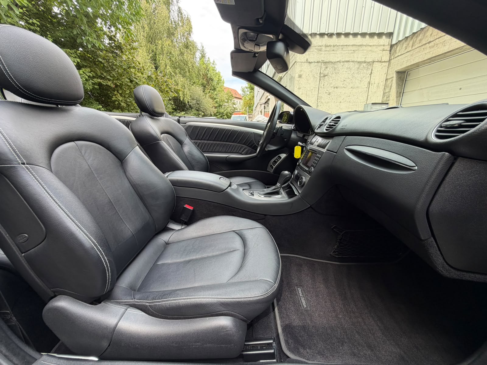 MERCEDES-BENZ CLK 350 Avantgarde Grand Edition 7G-Tronic-image-22