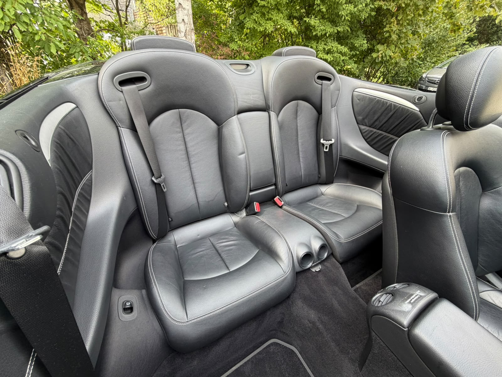 MERCEDES-BENZ CLK 350 Avantgarde Grand Edition 7G-Tronic-image-21