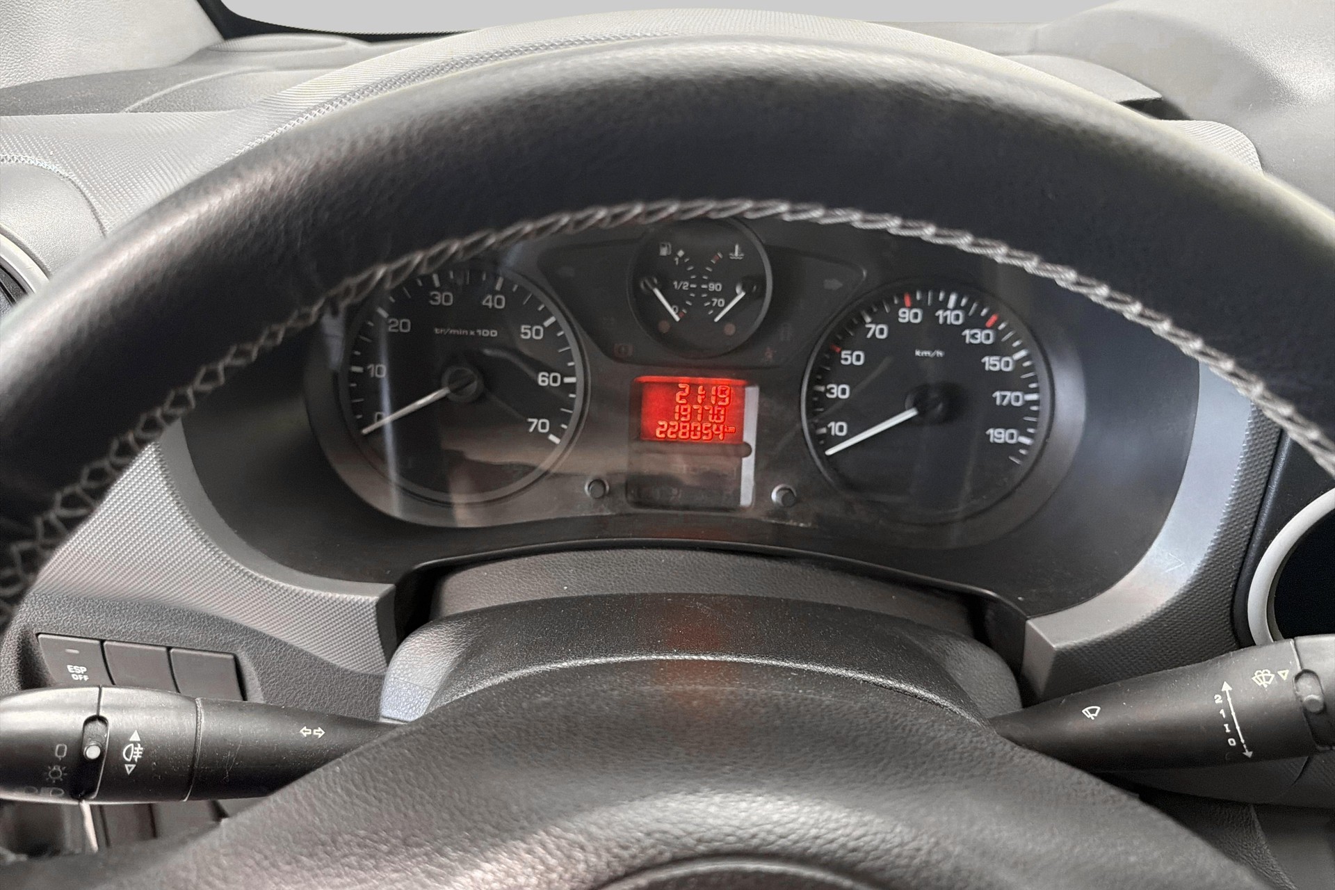 CITROEN Berlingo 1.6 HDi 600-image-10