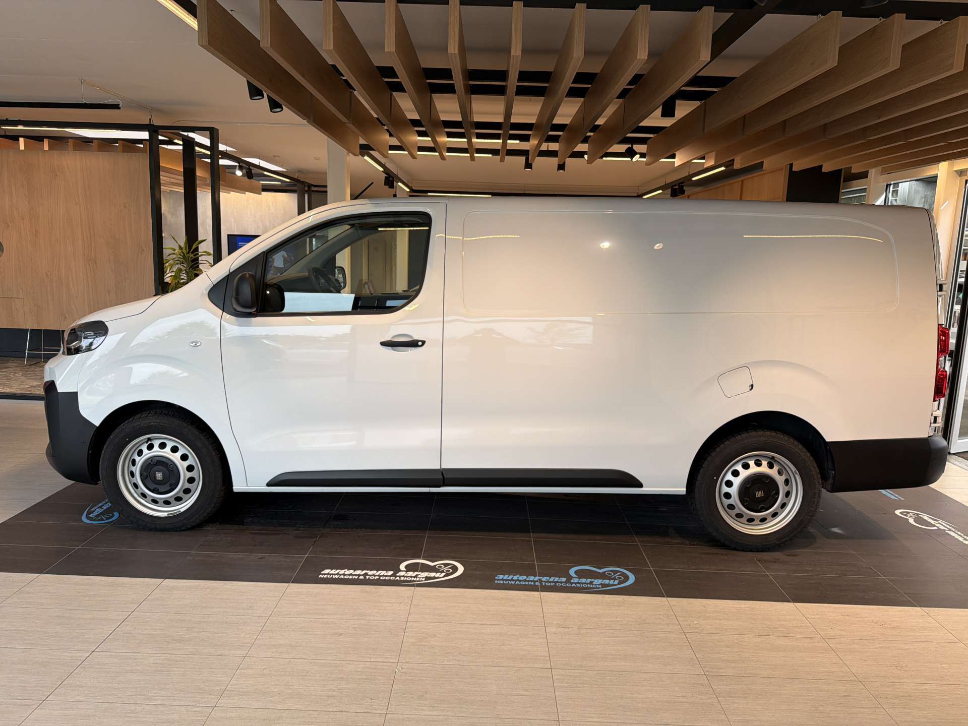 FIAT Scudo 2.0 BlueHDi L3 3-Plätzer EAT-Automat-image-13