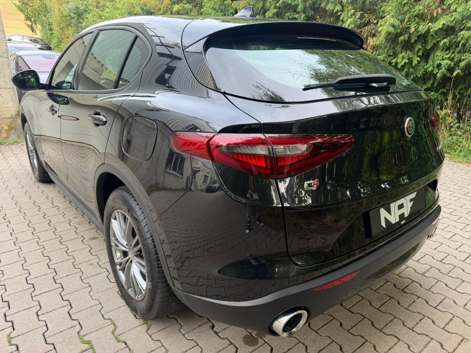 ALFA ROMEO Stelvio 2.2 JTDM Automatic Q4-showroom-element-2