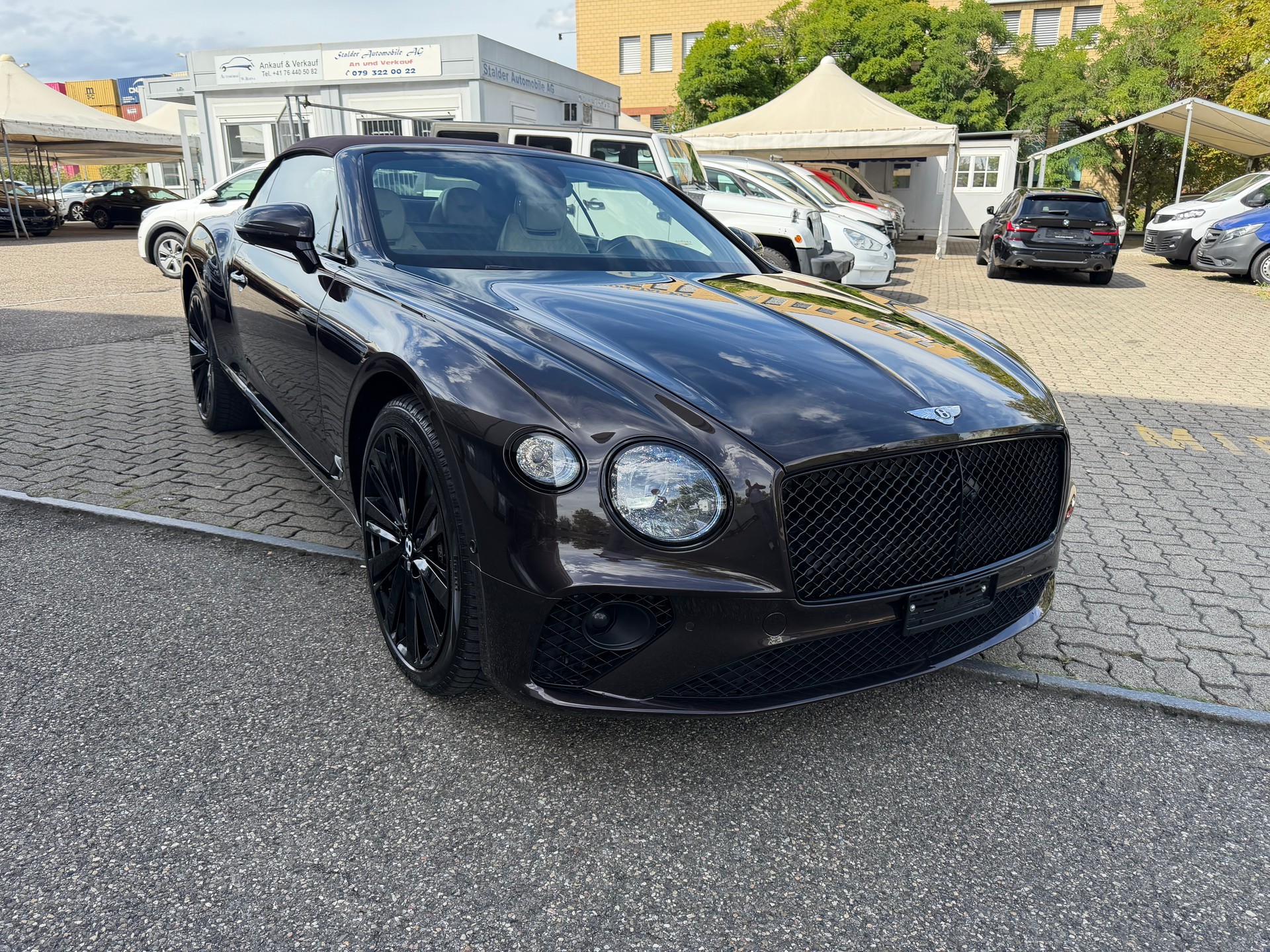 BENTLEY Continental GTC 4.0 V8-image-8