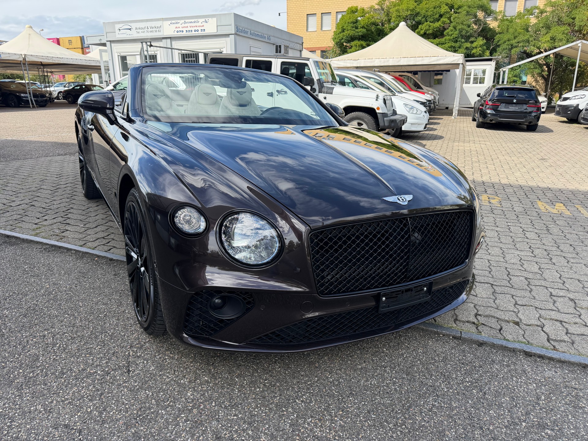 BENTLEY Continental GTC 4.0 V8-image-2