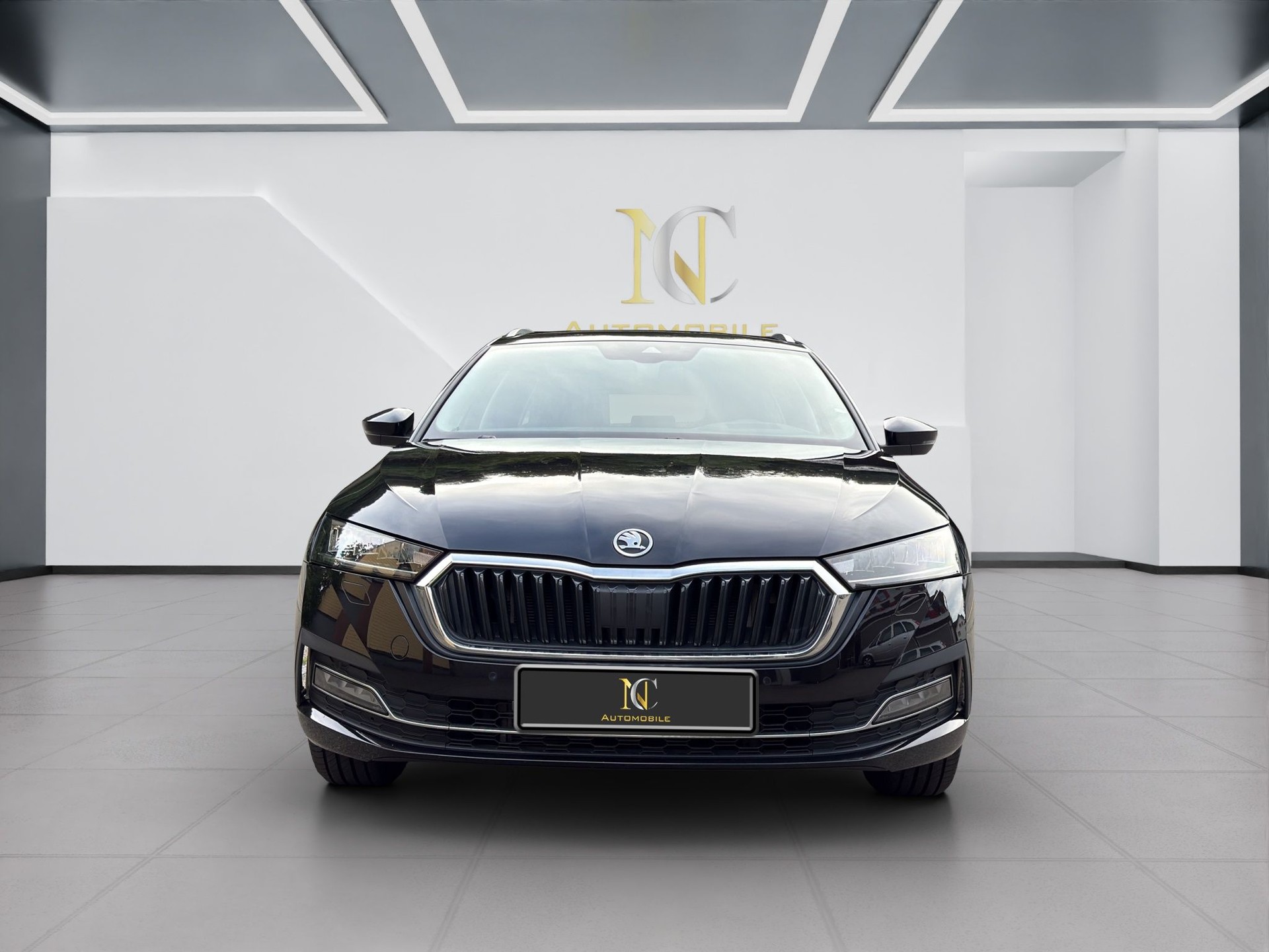 SKODA Octavia Combi 2.0 TDI DSG Style-image-1