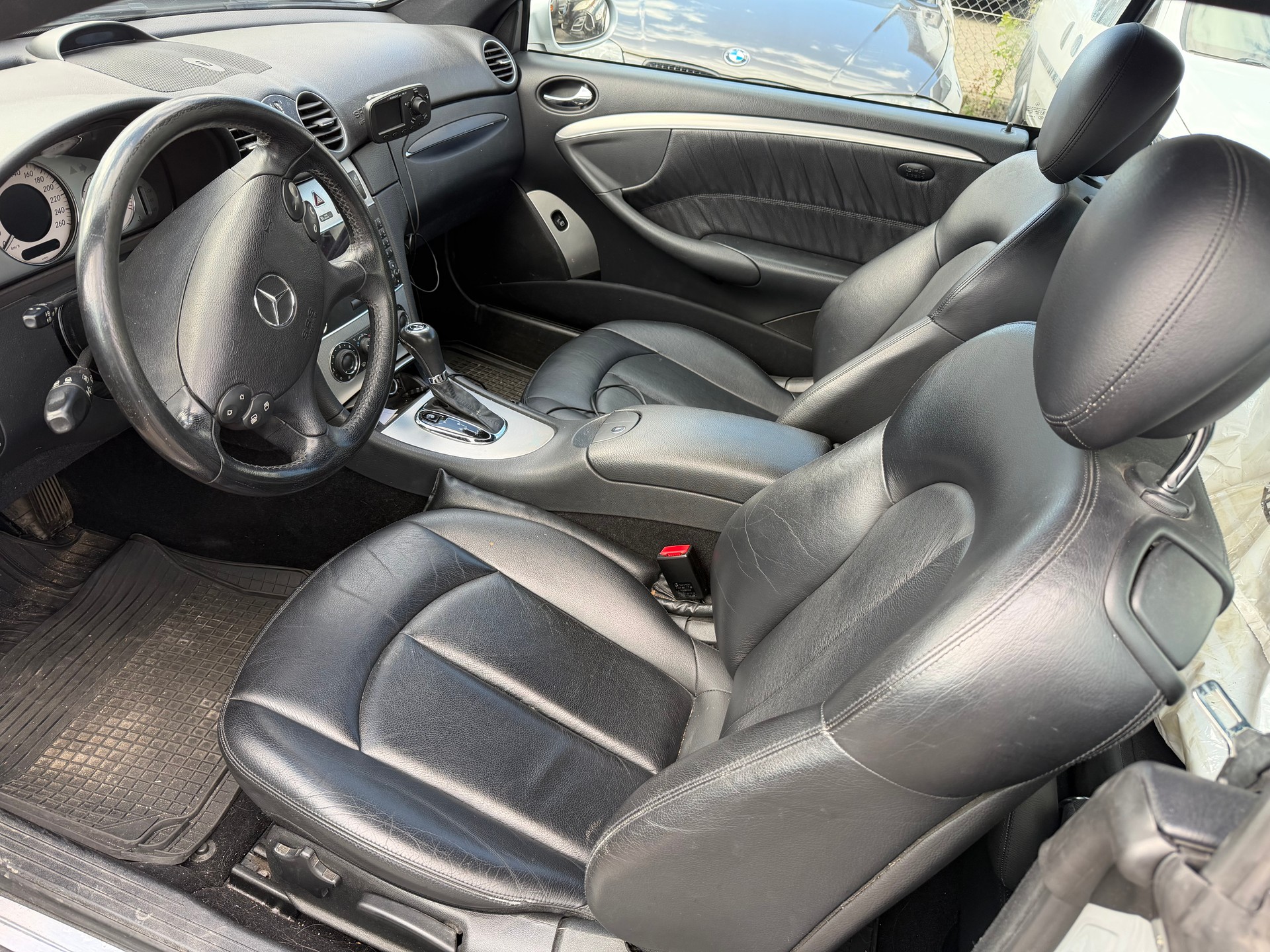 MERCEDES-BENZ CLK 280 Avantgarde-image-9
