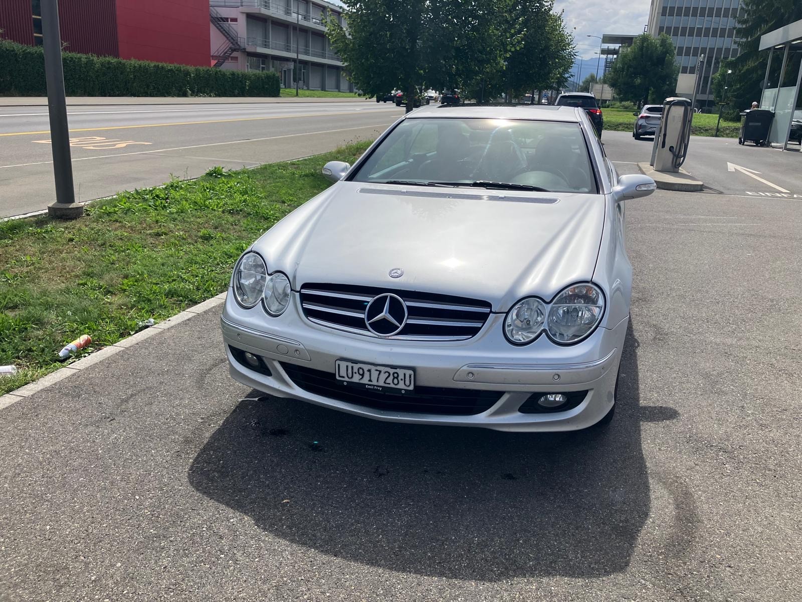 MERCEDES-BENZ CLK 280 Avantgarde-image-10