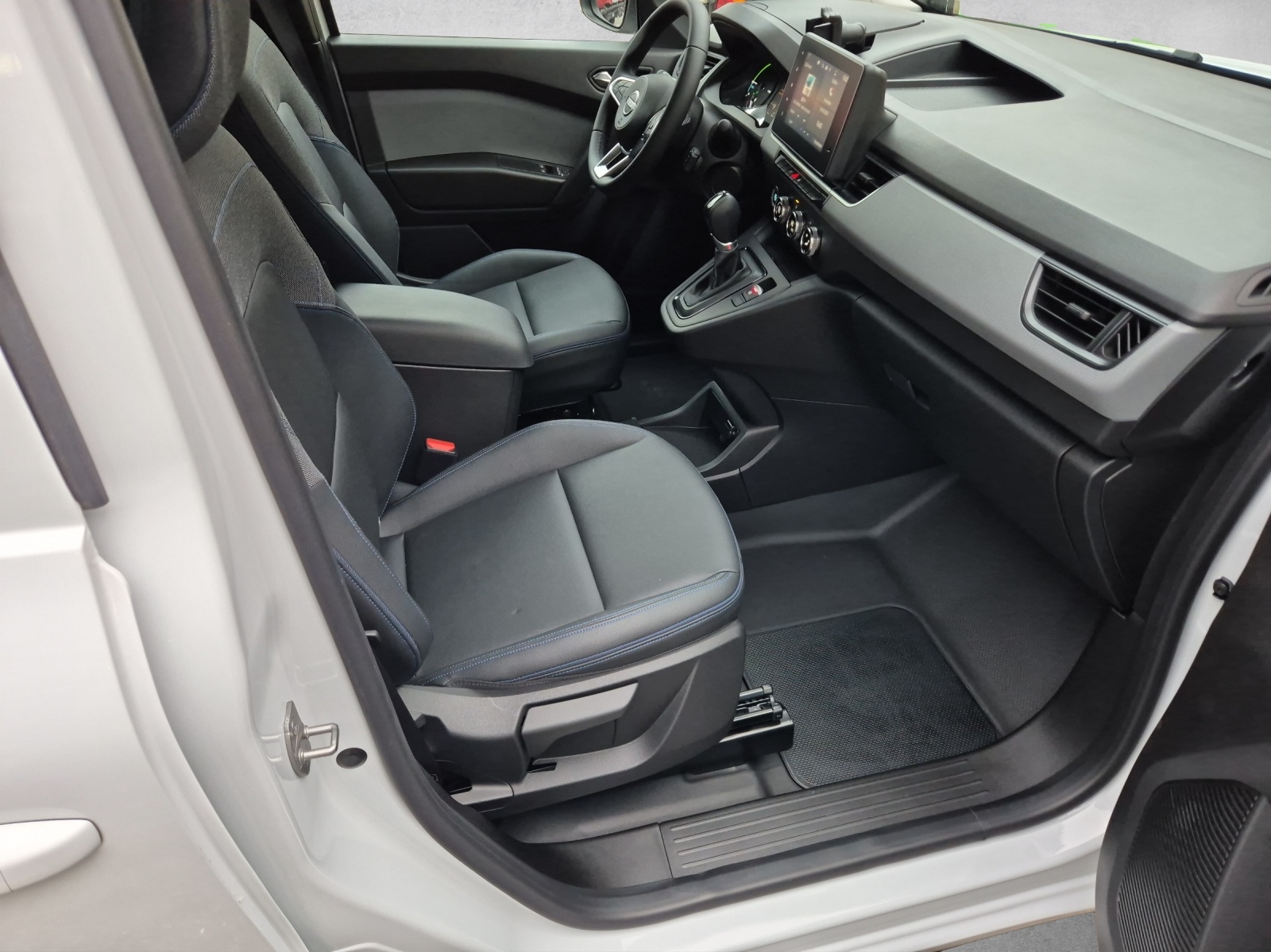NISSAN Townstar Kaw. 2.2 t L1 EV45 22 kw N-Connecta-image-14