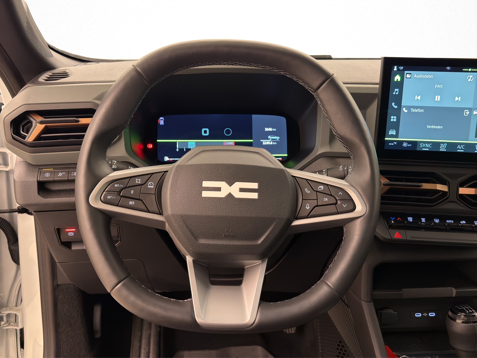 DACIA Bigster 1.2 TCe Extreme 4WD-image-7