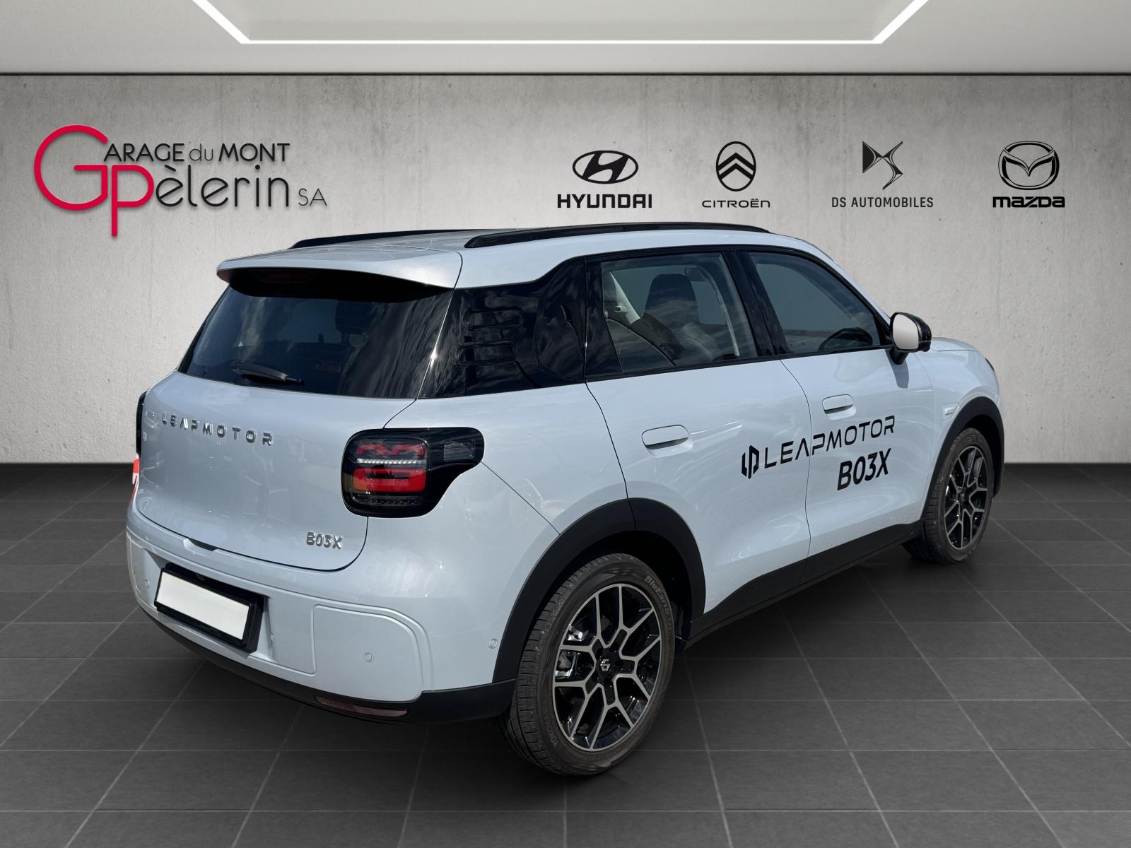 LEAPMOTOR B03X EV-showroom-element-2