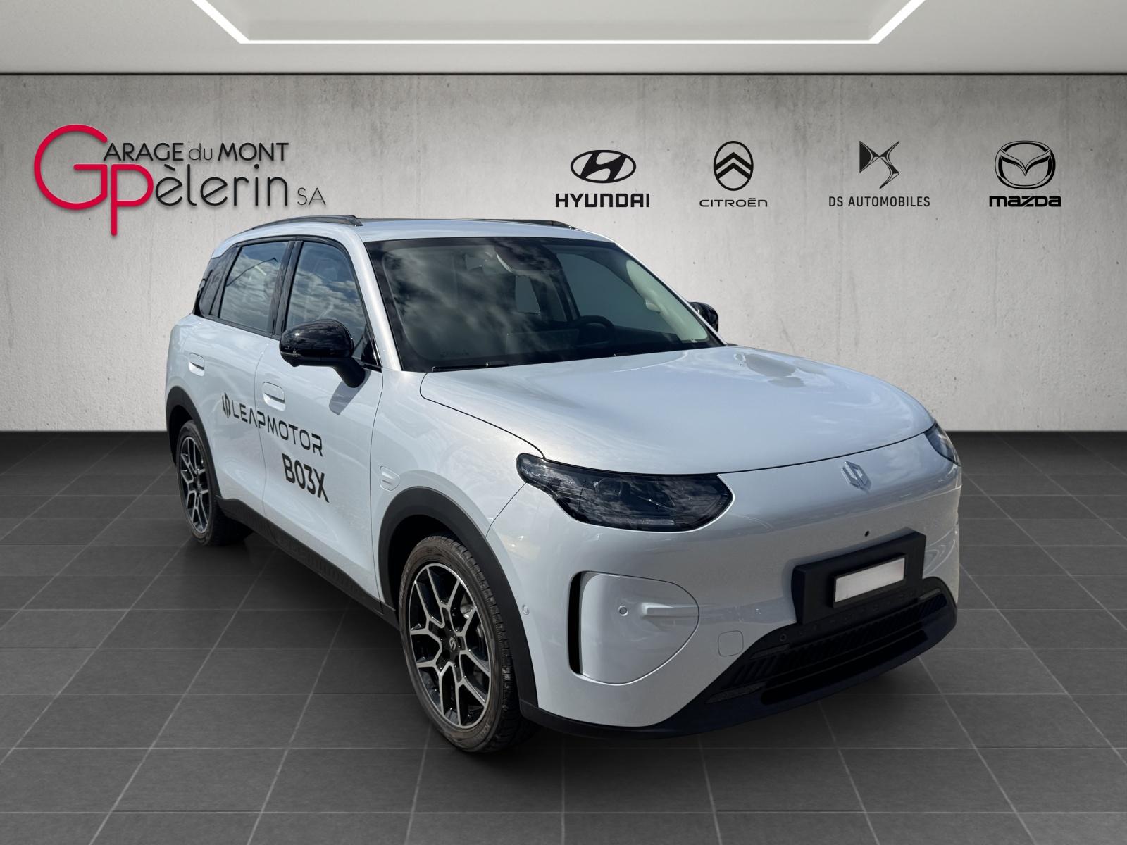 LEAPMOTOR B03X EV-showroom-element-3