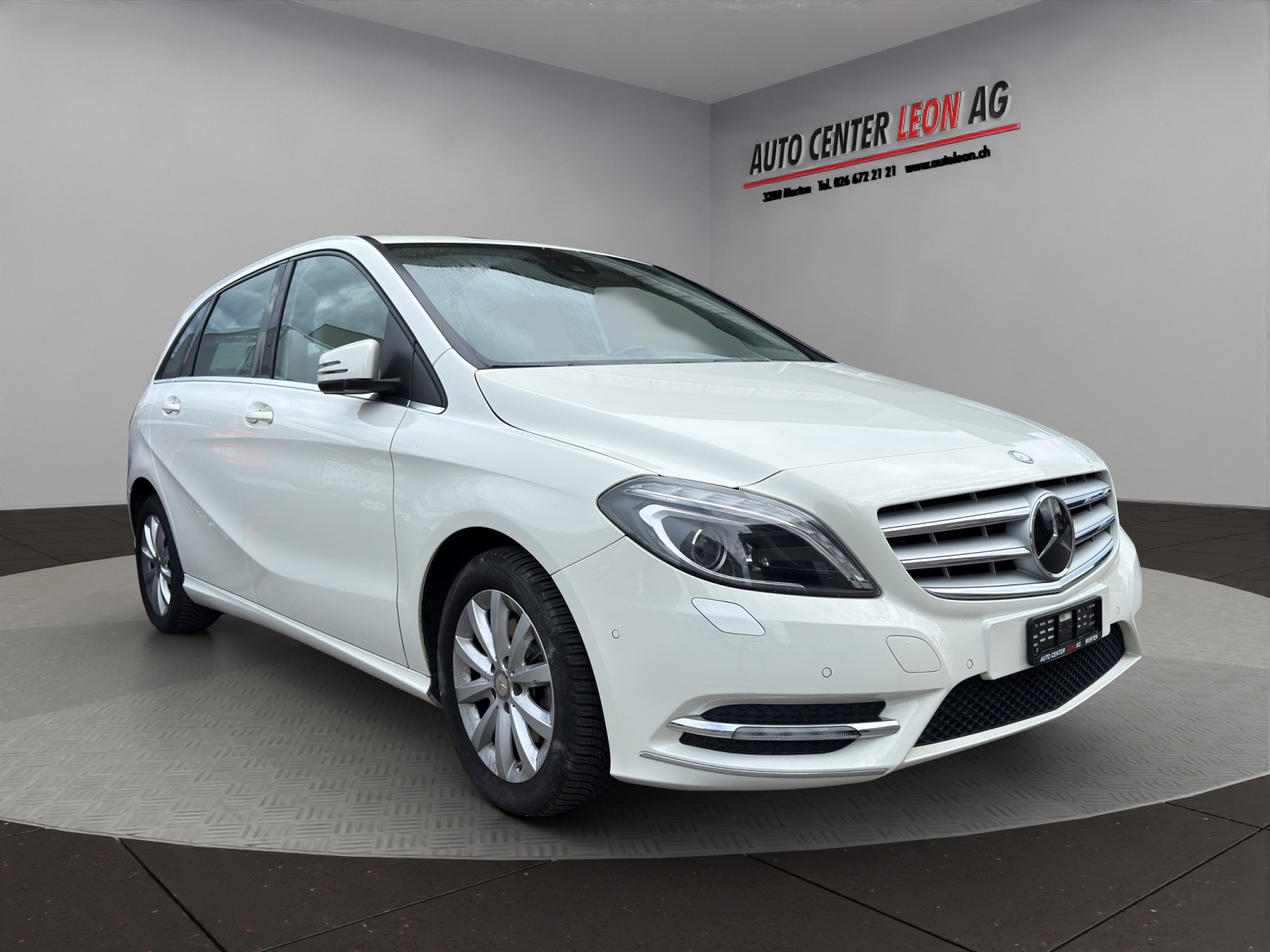 MERCEDES-BENZ B 200 7G-DCT-image-7