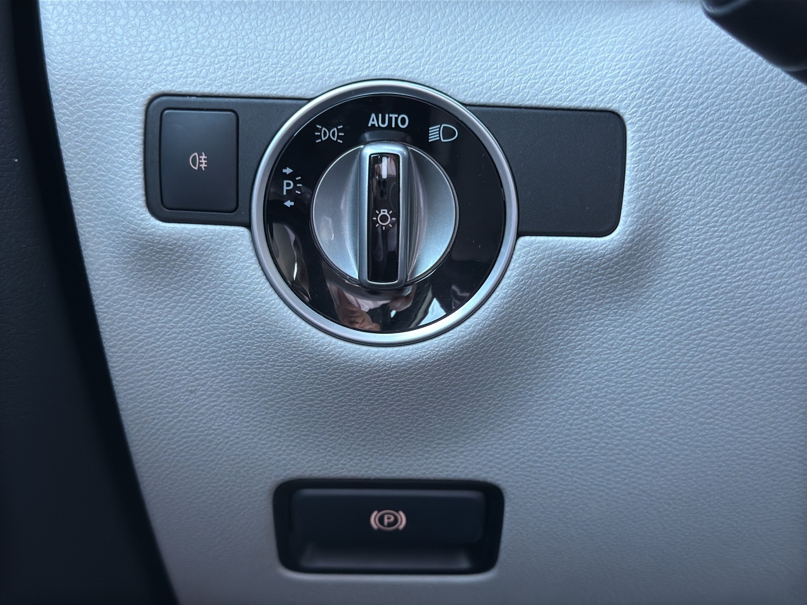 MERCEDES-BENZ B 200 7G-DCT-image-20