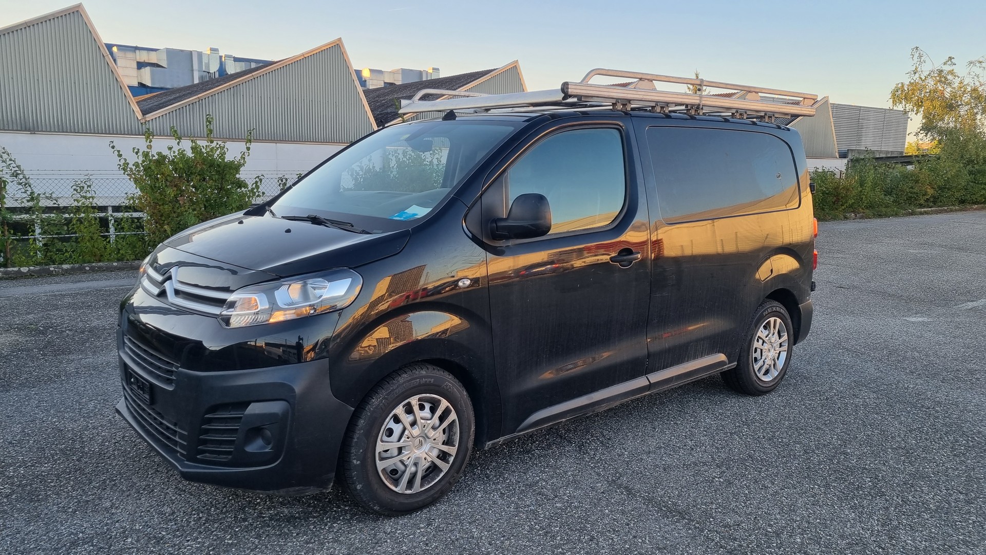 CITROEN Jumpy 2.0 BlueHDi 120 XS Komfort-image-8