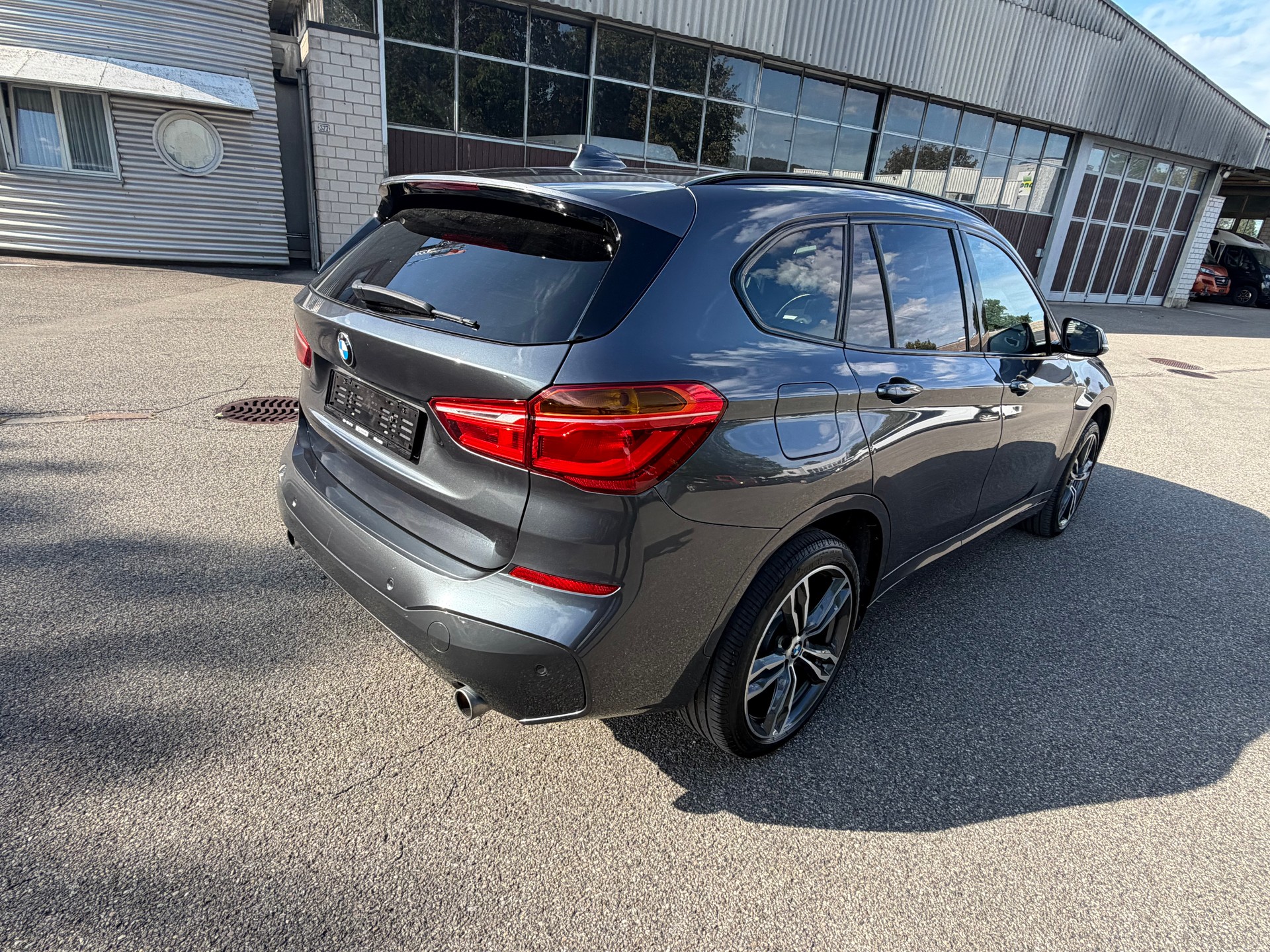 BMW X1 xDrive 25d M Sport Steptronic-image-4