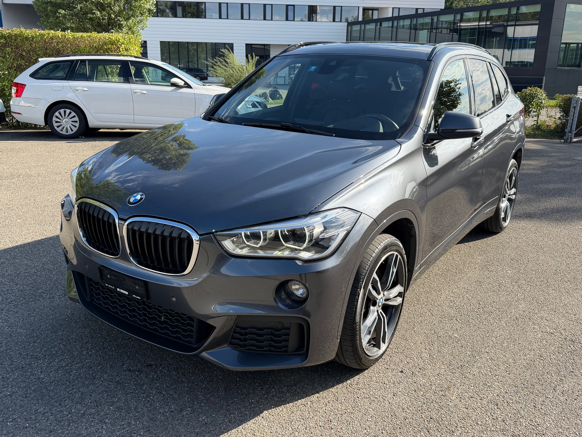BMW X1 xDrive 25d M Sport Steptronic-image-0