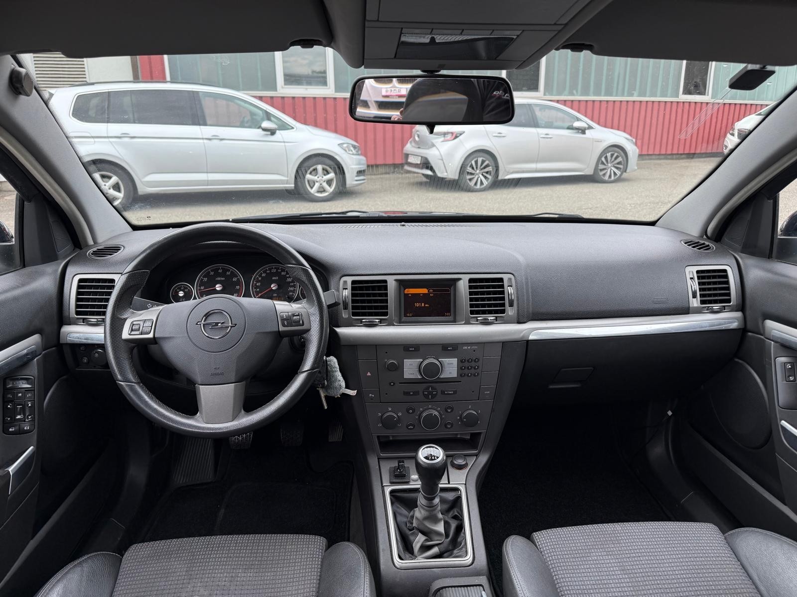 OPEL Signum 2.8 Turbo V6 Sport-image-7