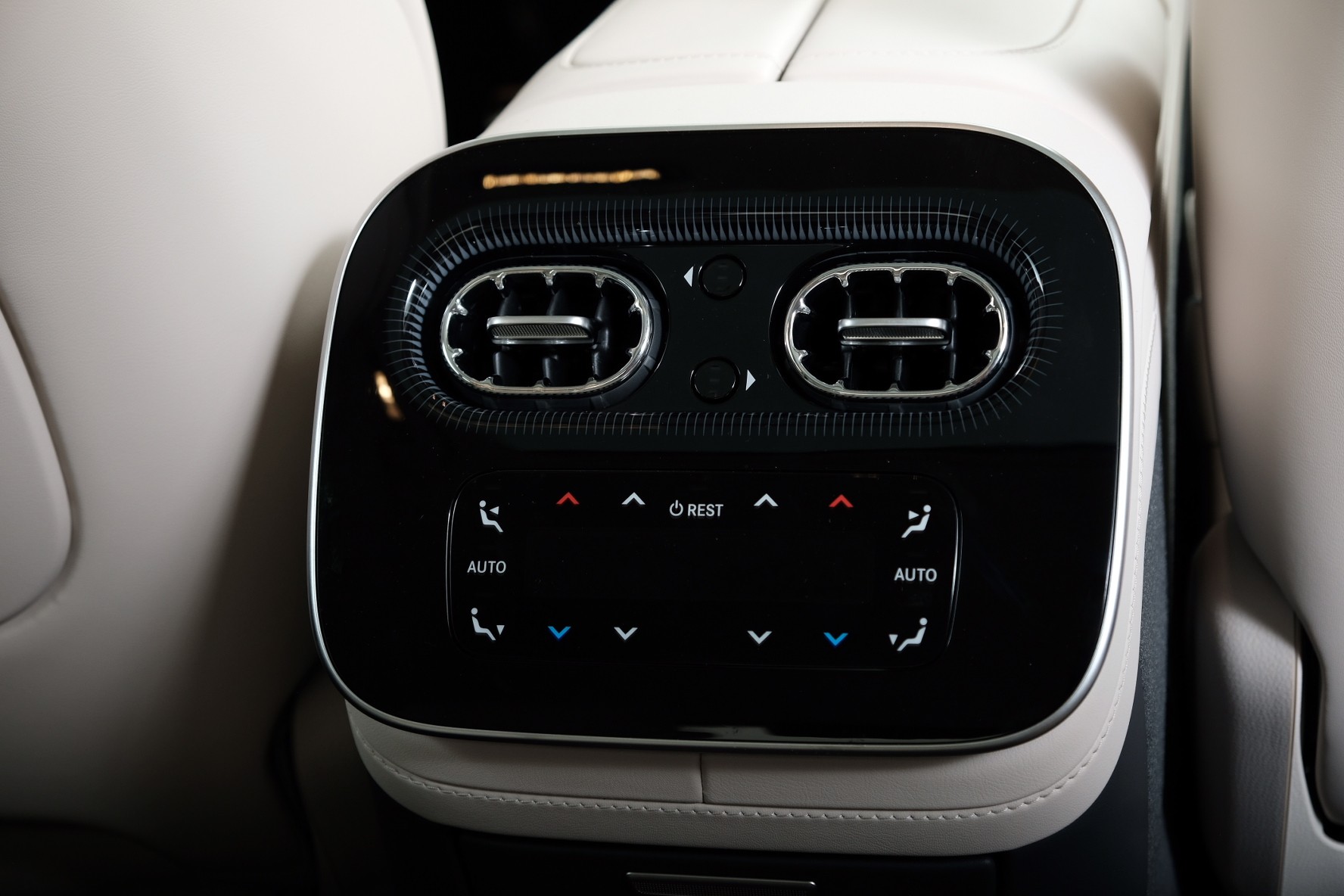 MERCEDES-BENZ S 500 4matic lang V223 Faclift-image-17