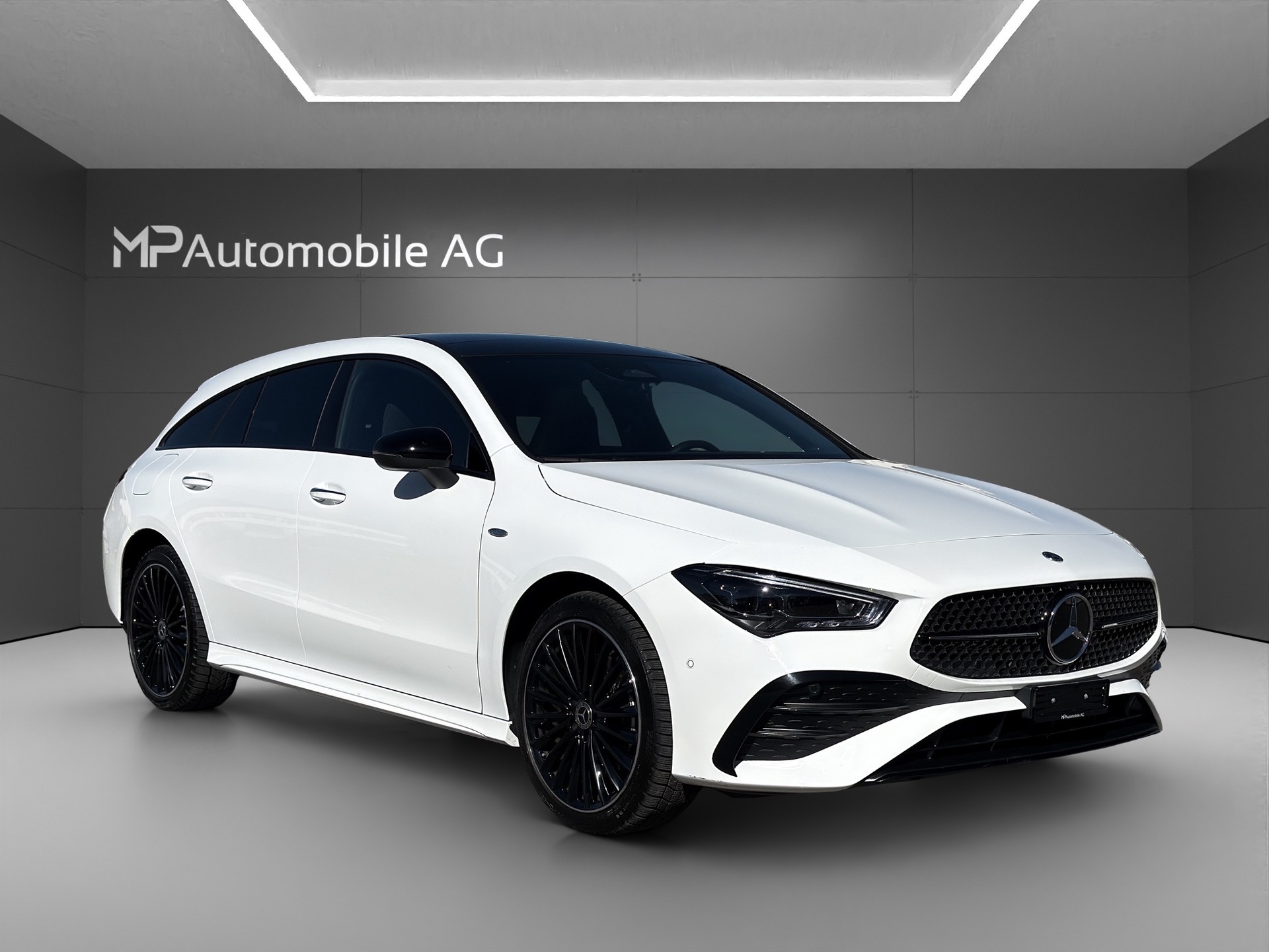 MERCEDES-BENZ CLA 250 e EQ Star AMG Line Shooting Brake-image-1