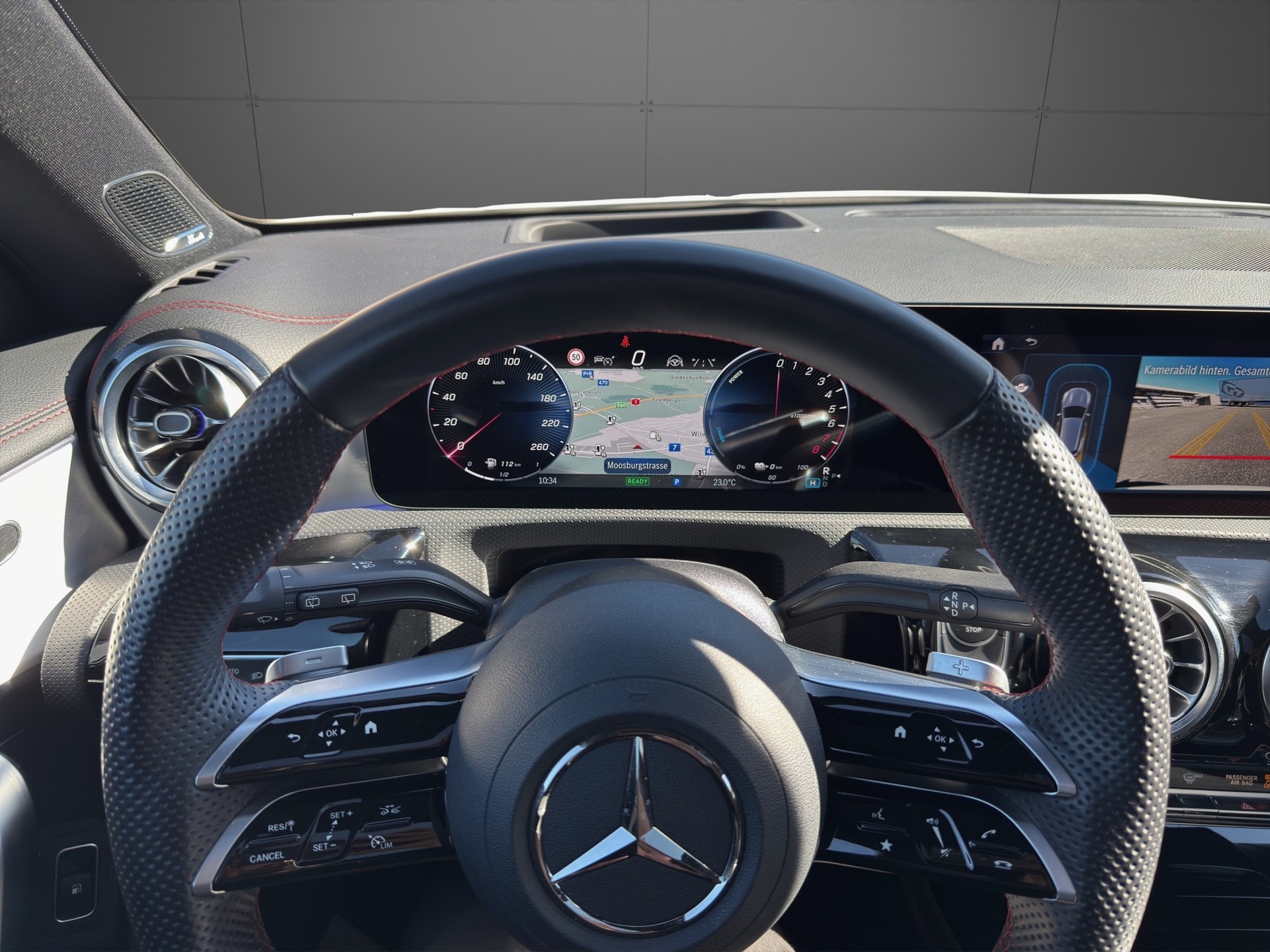 MERCEDES-BENZ CLA 250 e EQ Star AMG Line Shooting Brake-image-14