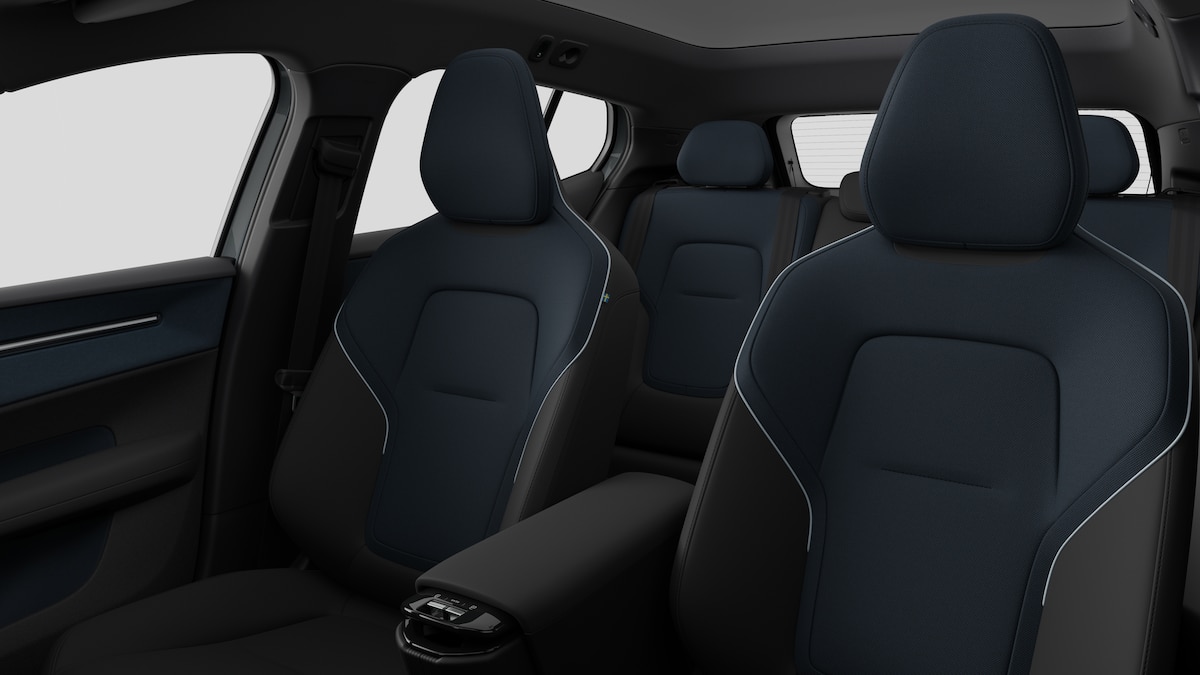 VOLVO EX30 CC P8 Ultra AWD-image-10