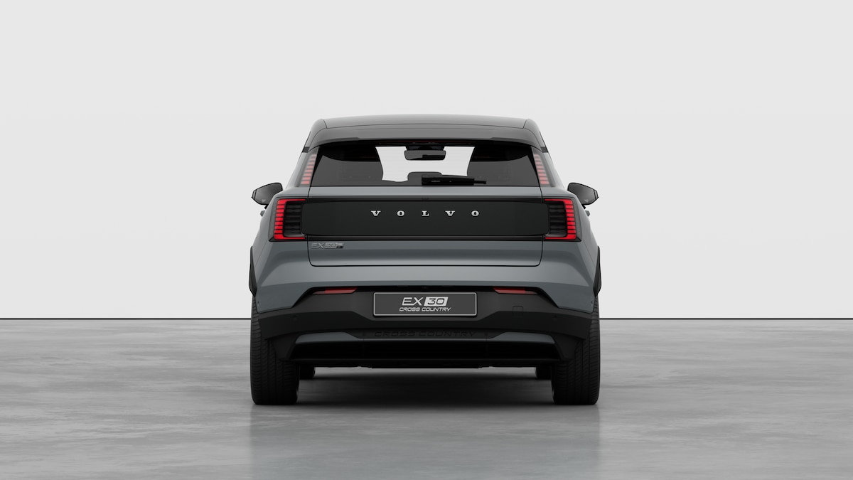 VOLVO EX30 CC P8 Ultra AWD-image-5