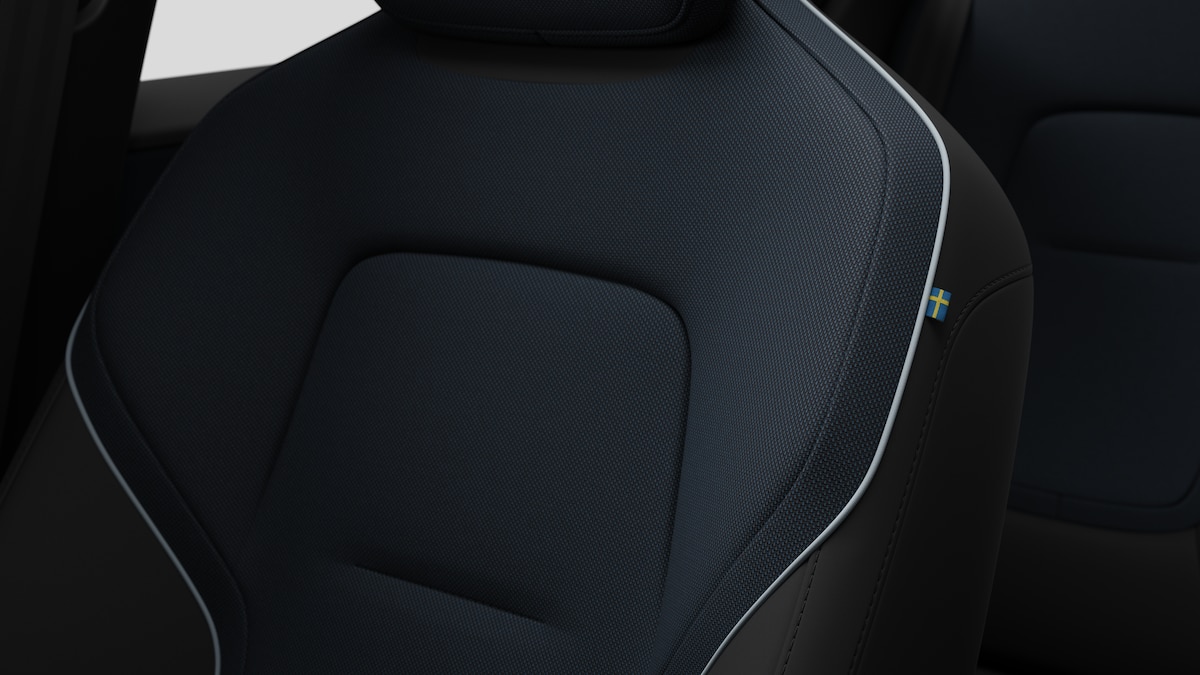 VOLVO EX30 CC P8 Ultra AWD-image-11