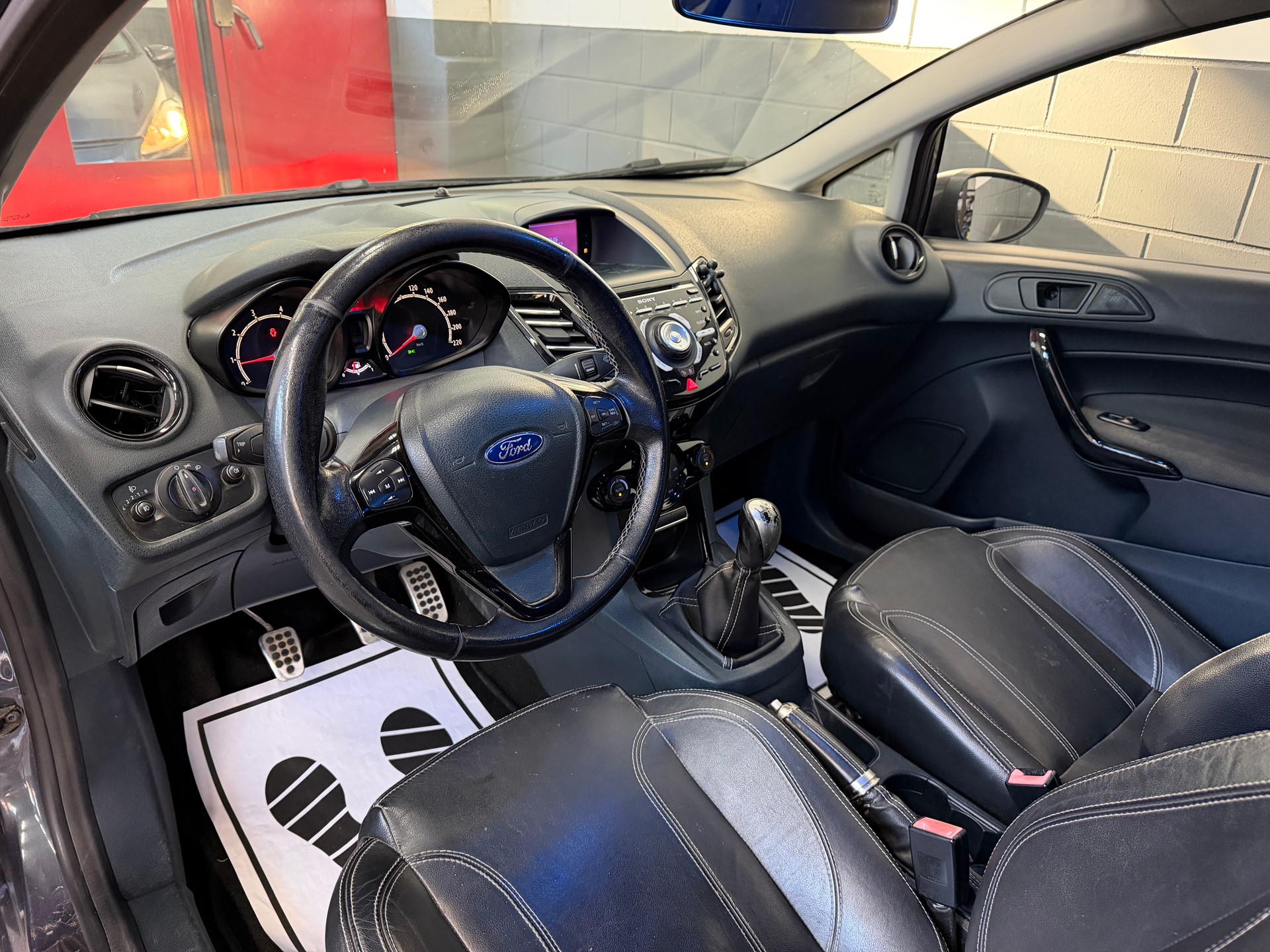 FORD Fiesta 1.6 16V Magnet //NEU AB MFK!-image-9