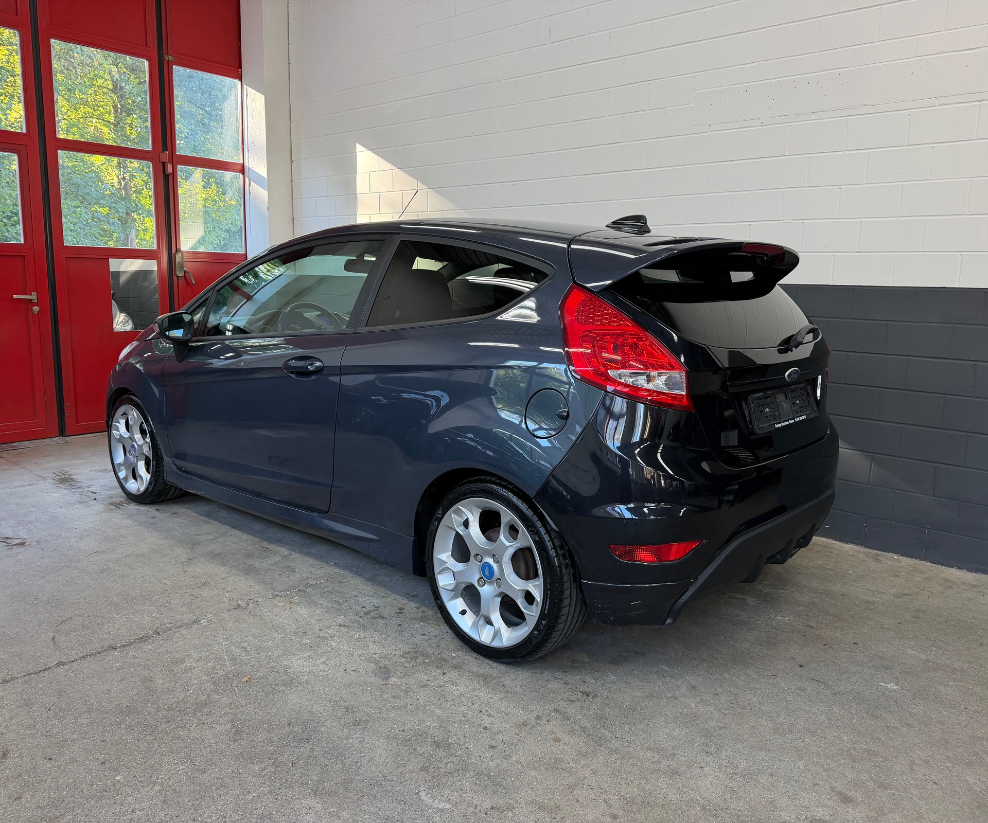 FORD Fiesta 1.6 16V Magnet //NEU AB MFK!-image-5