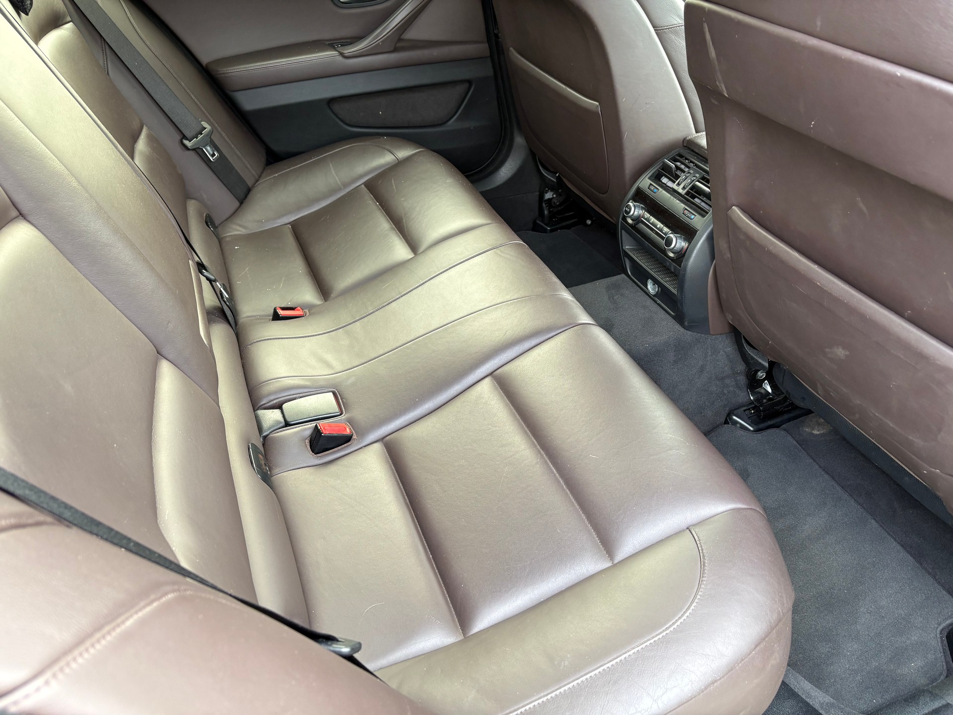 BMW M550d xDrive Touring Steptronic-image-8