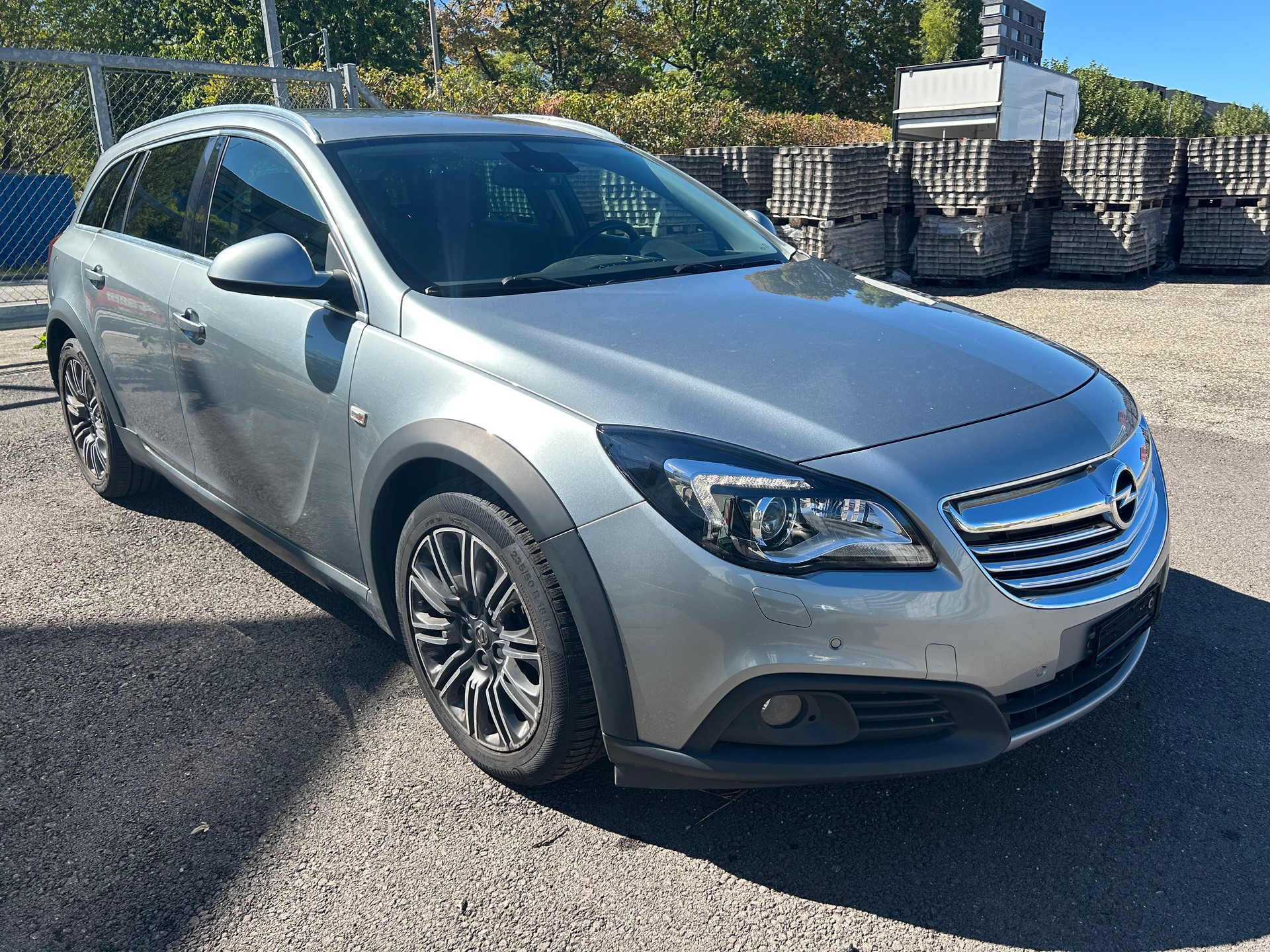 OPEL Insignia Country Tourer 2.0 CDTI 4WD Automatic-image-6