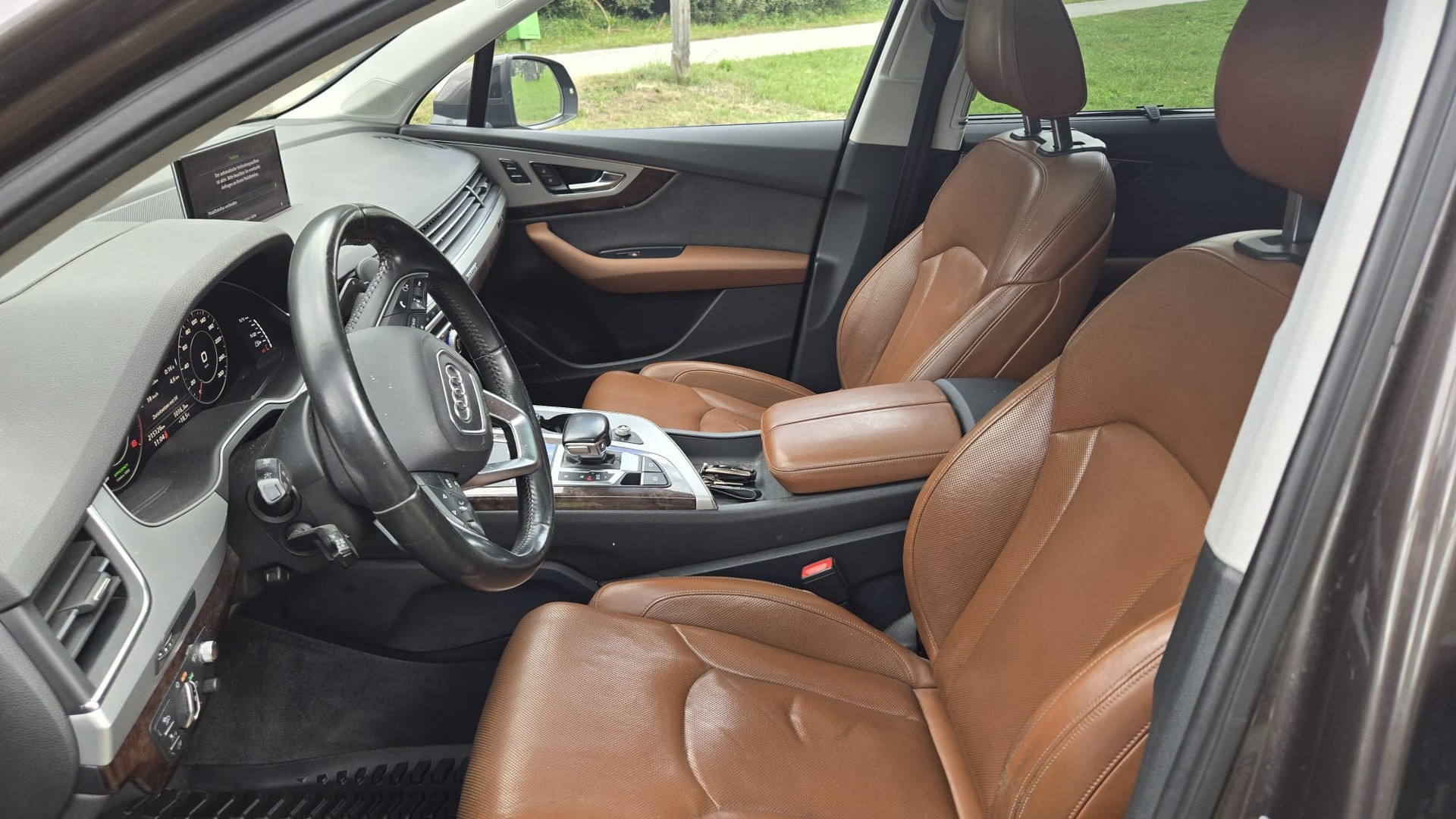 AUDI 3.0 V6 TDI 272 quattro T-Tronic-image-6
