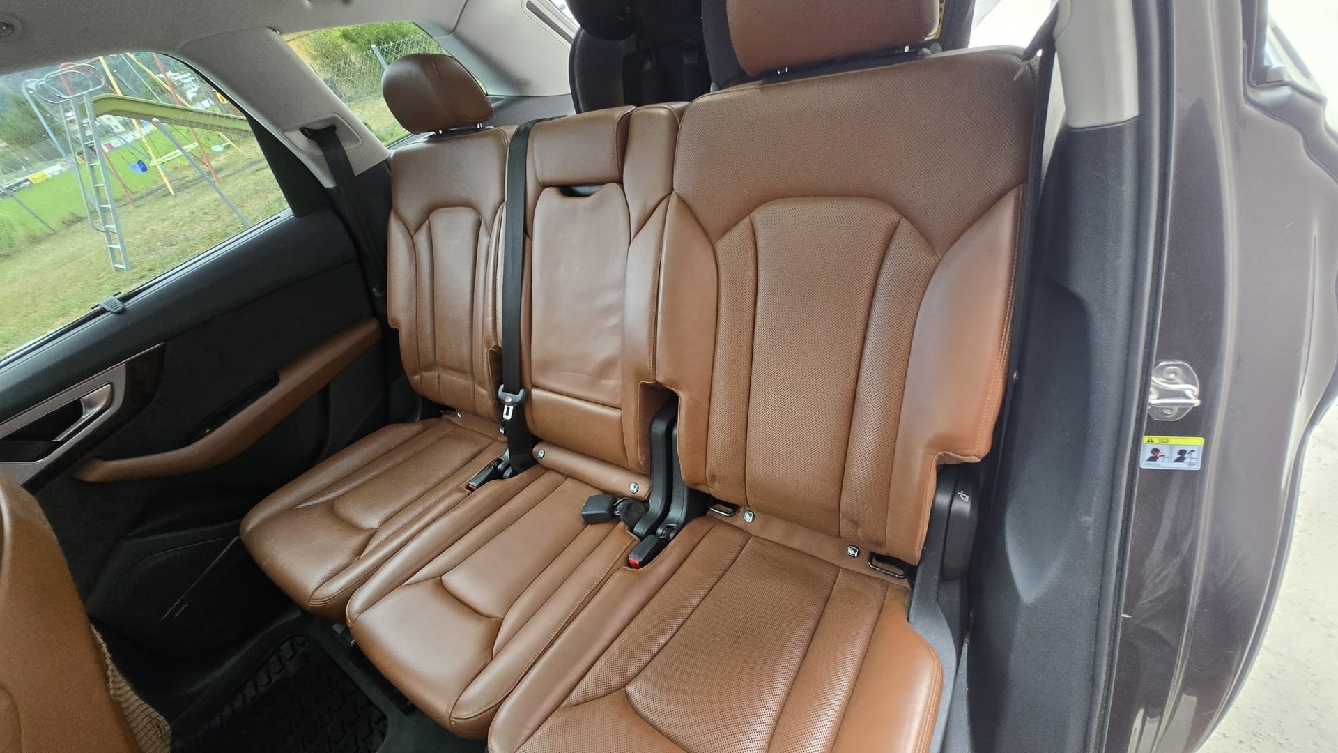 AUDI 3.0 V6 TDI 272 quattro T-Tronic-image-4