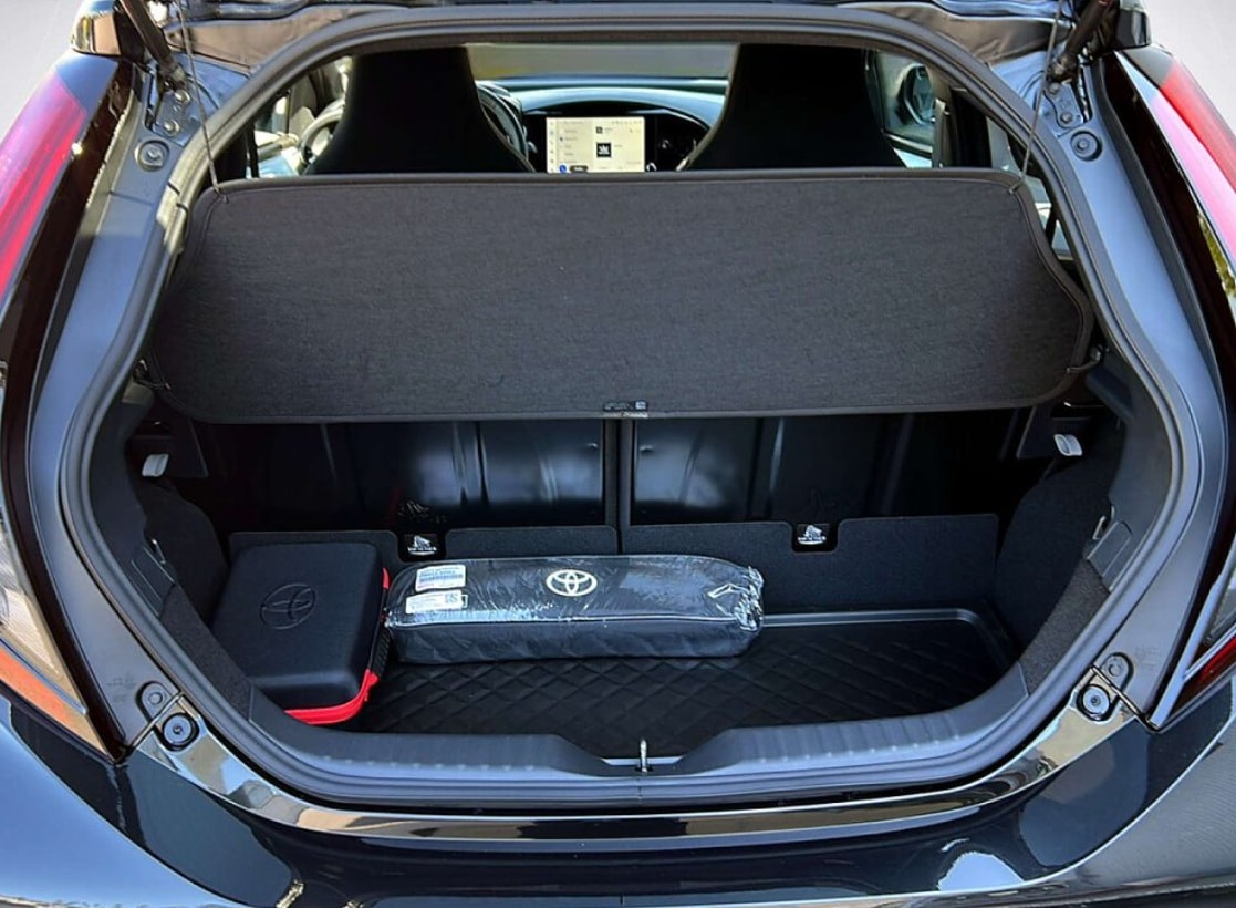 TOYOTA Aygo X 1.5 GR Sport e-CVT-image-4